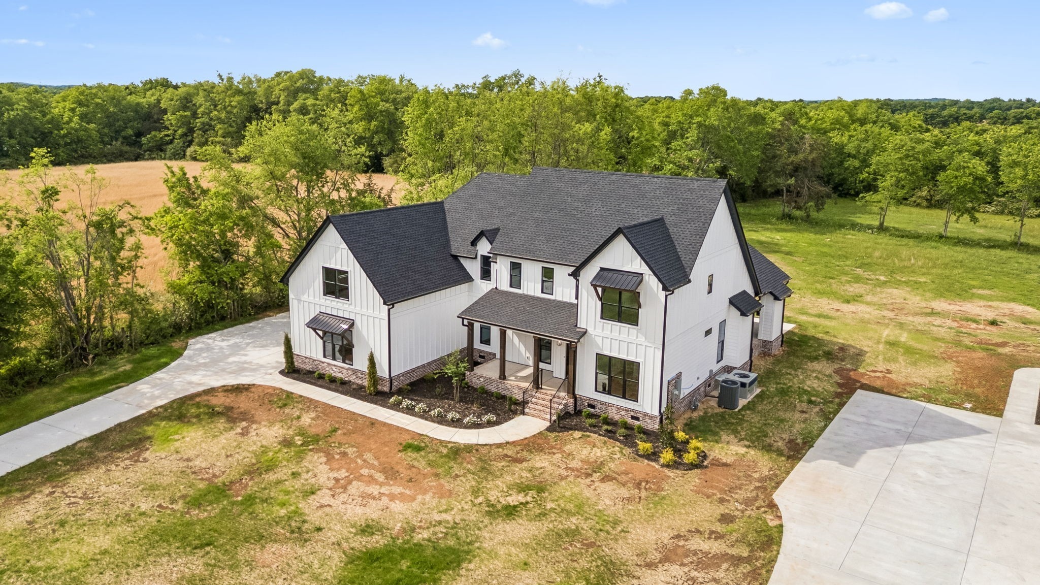2428 River Rd, Murfreesboro, TN 37129