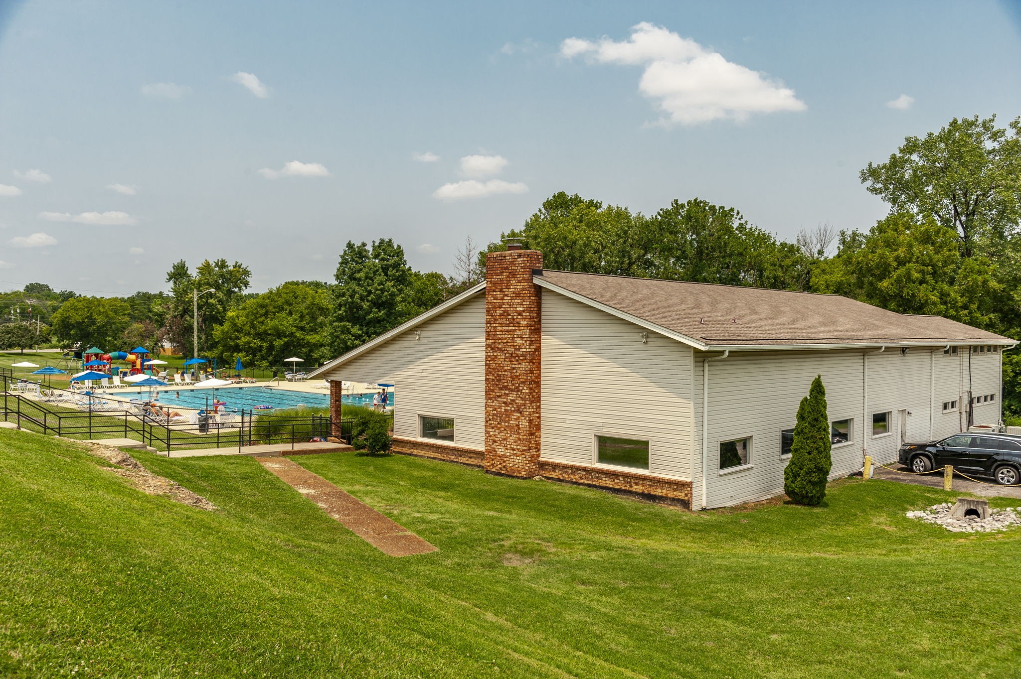 101 Maple Way N, Hendersonville, TN 37075