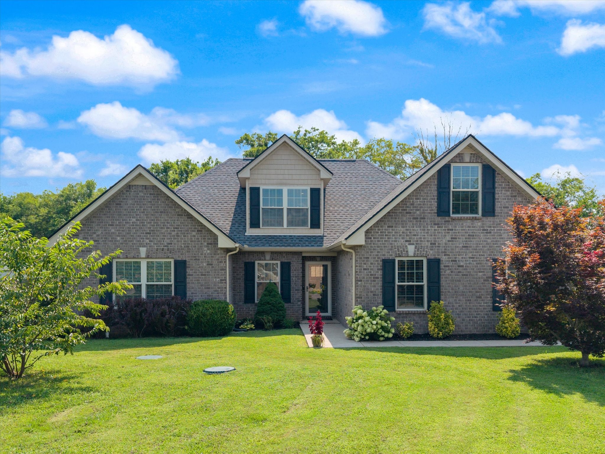 100 Cumulus Ct, Murfreesboro, TN 37127