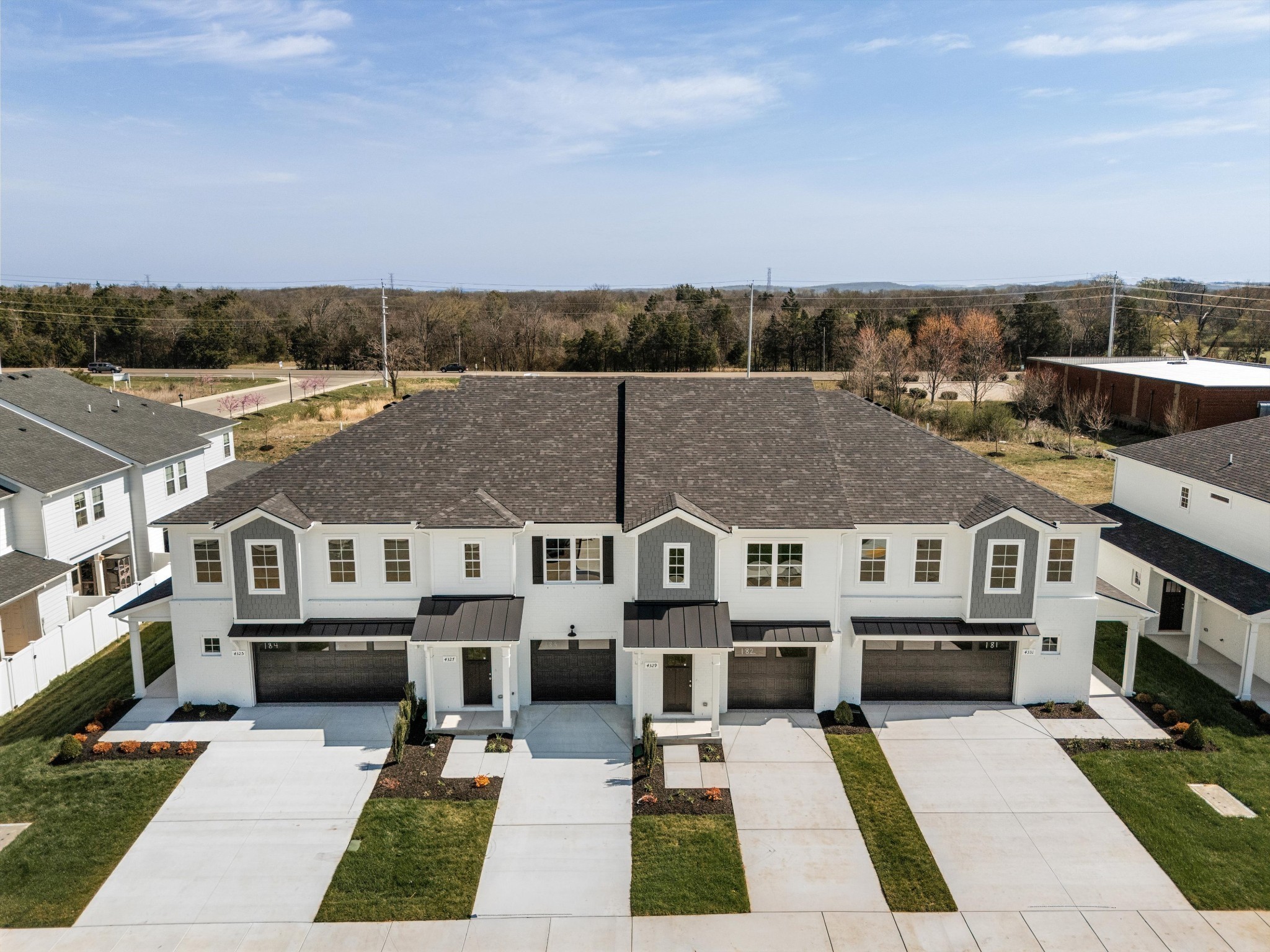 1856 Maidstone Dr, Murfreesboro, TN 37127