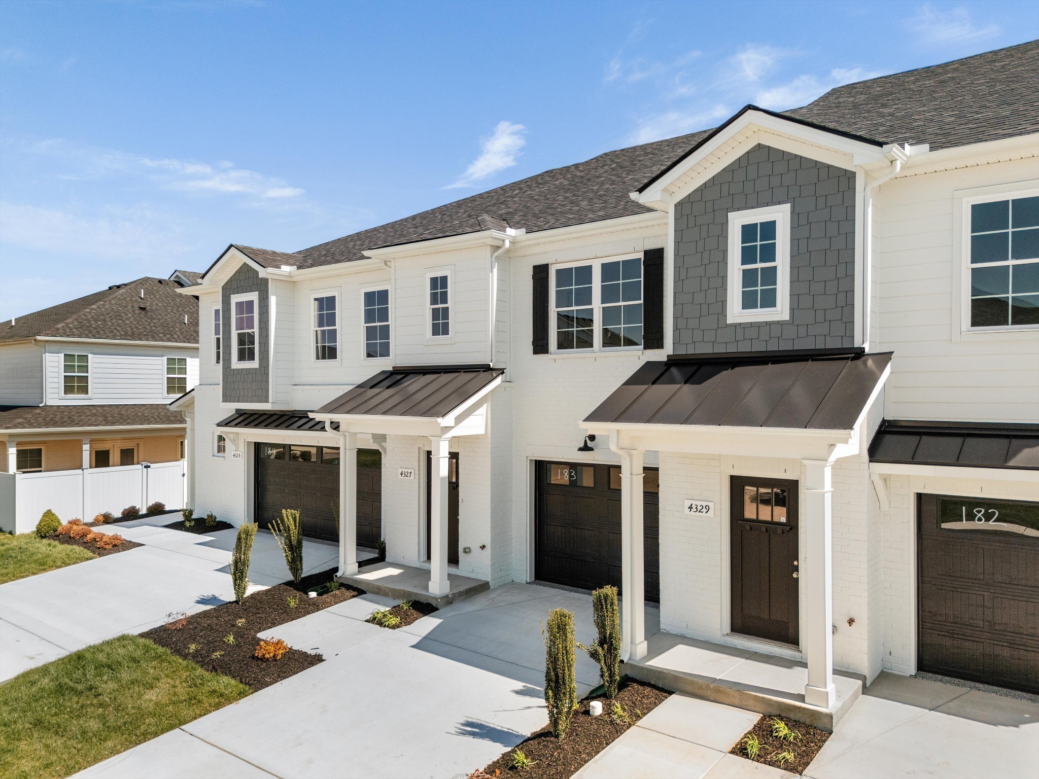 1856 Maidstone Dr, Murfreesboro, TN 37127
