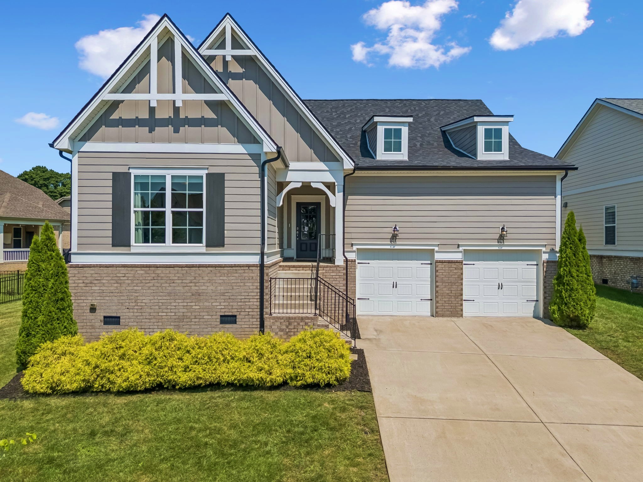 2310 Durham Trail Dr, Thompsons Station, TN 37179