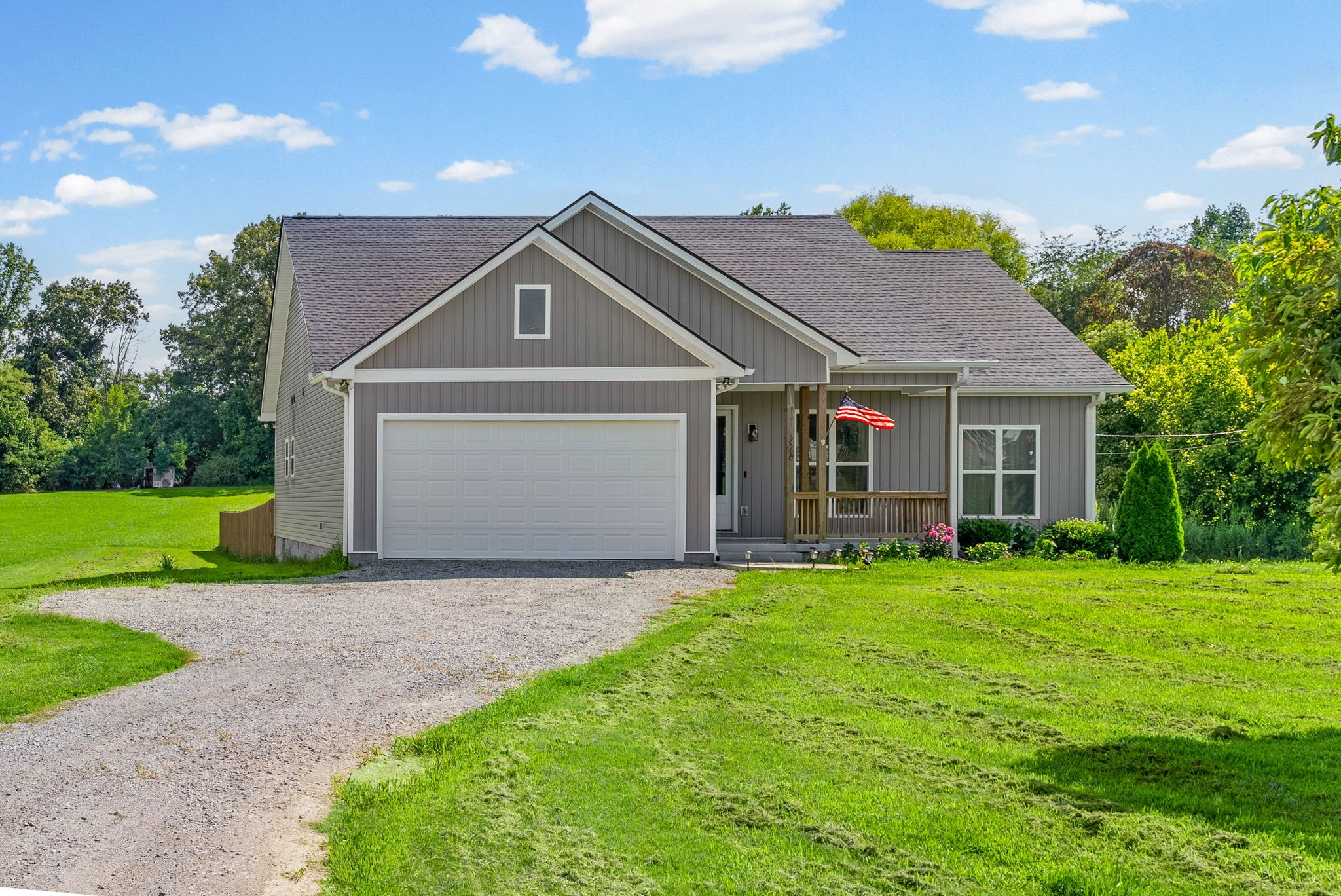 7590 Highway 41 N, Adams, TN 37010