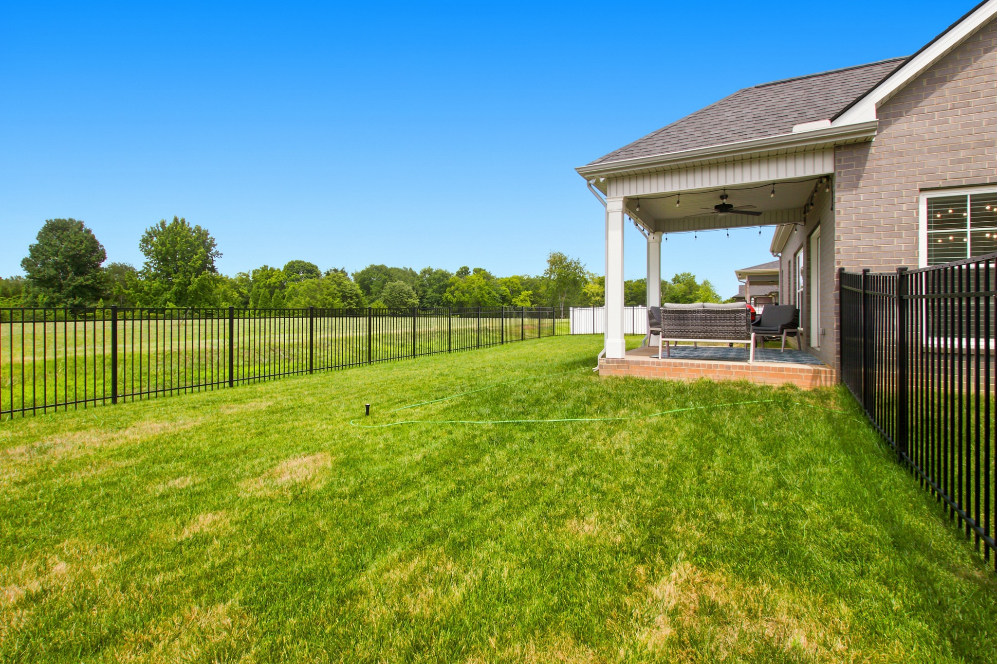 3306 Bootknife Dr, Bell Buckle, TN 37020