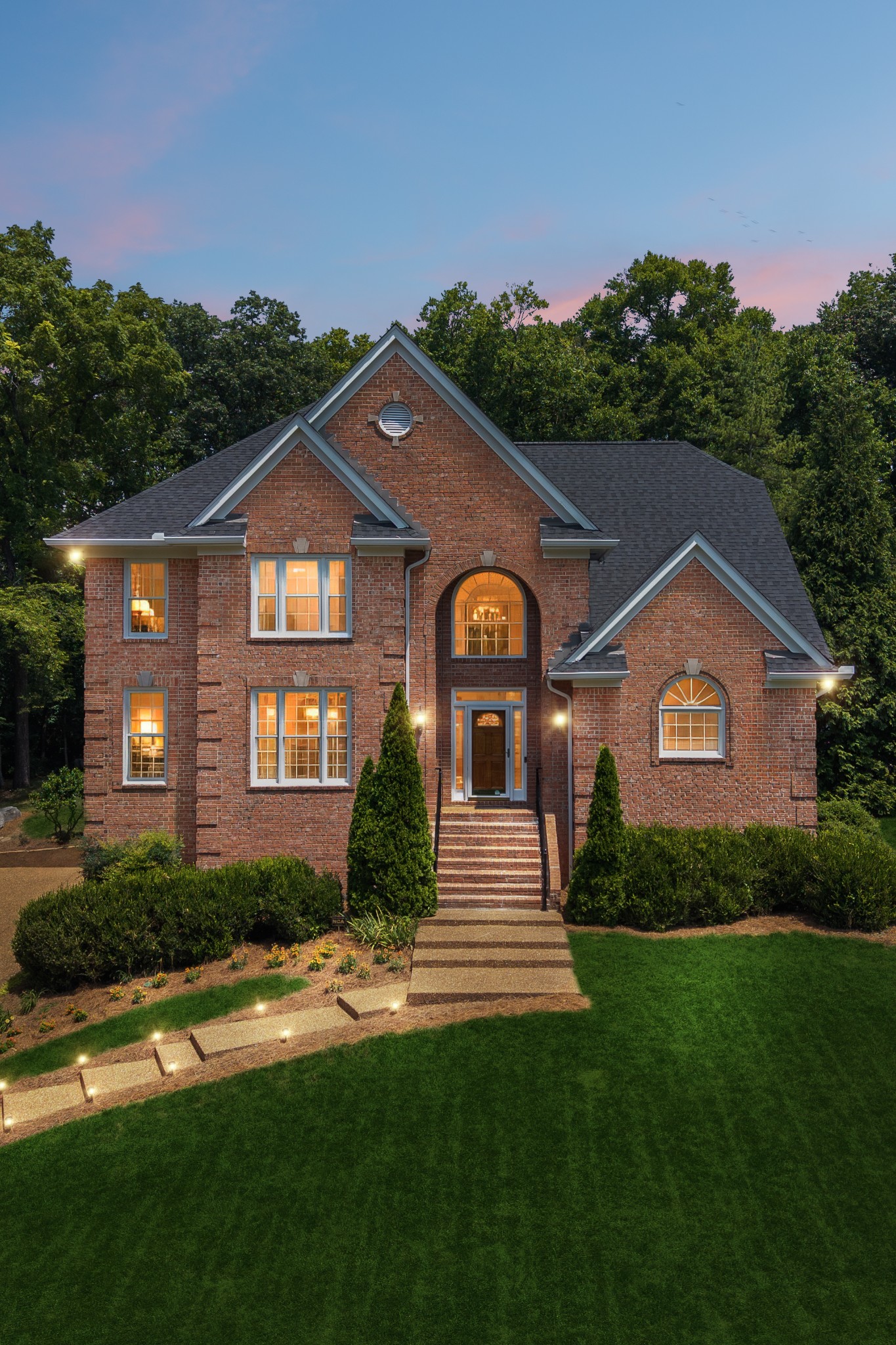 9434 Norwood Dr, Brentwood, TN 37027