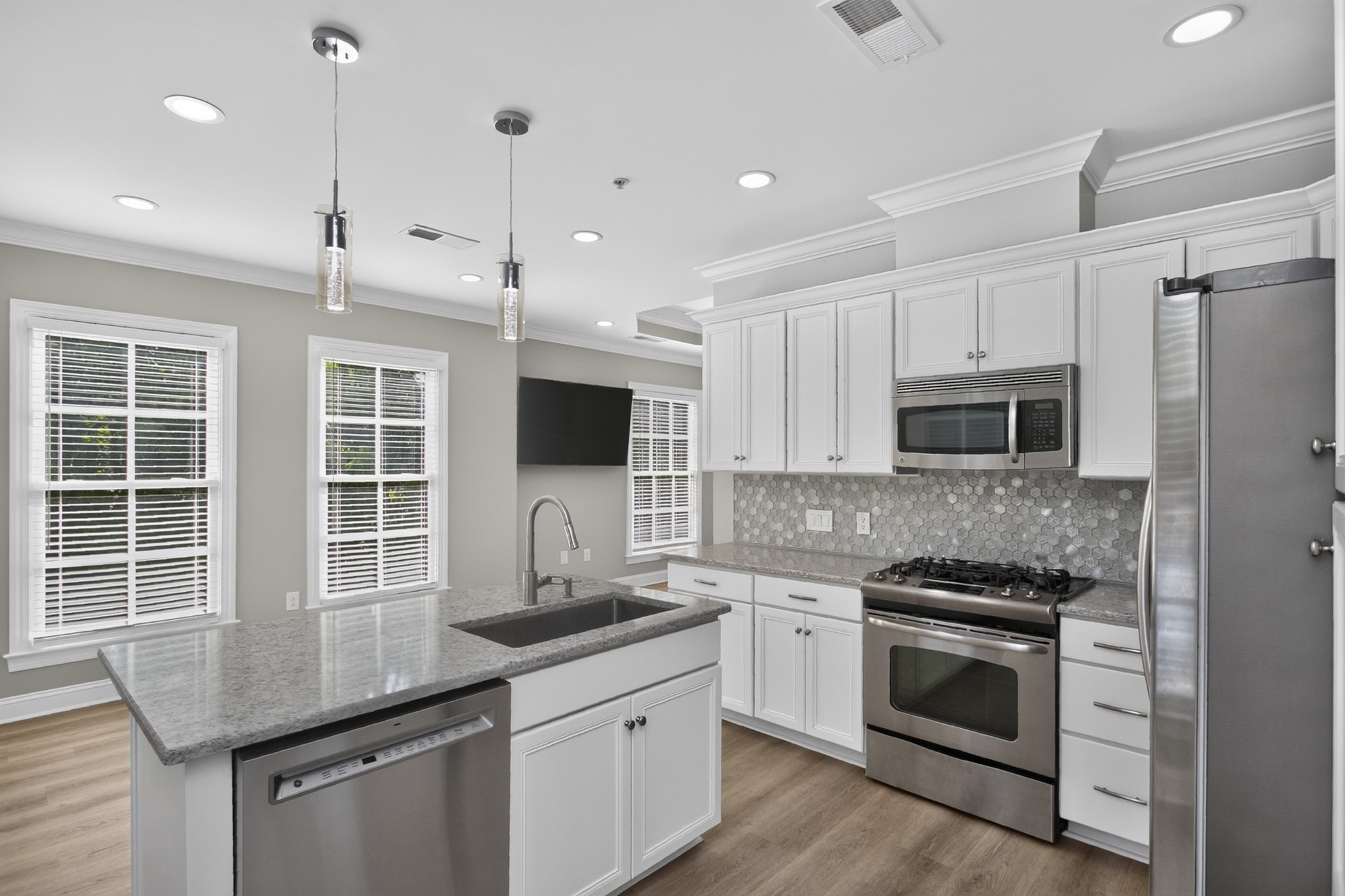 525 Grant Park Dr, Franklin, TN 37067