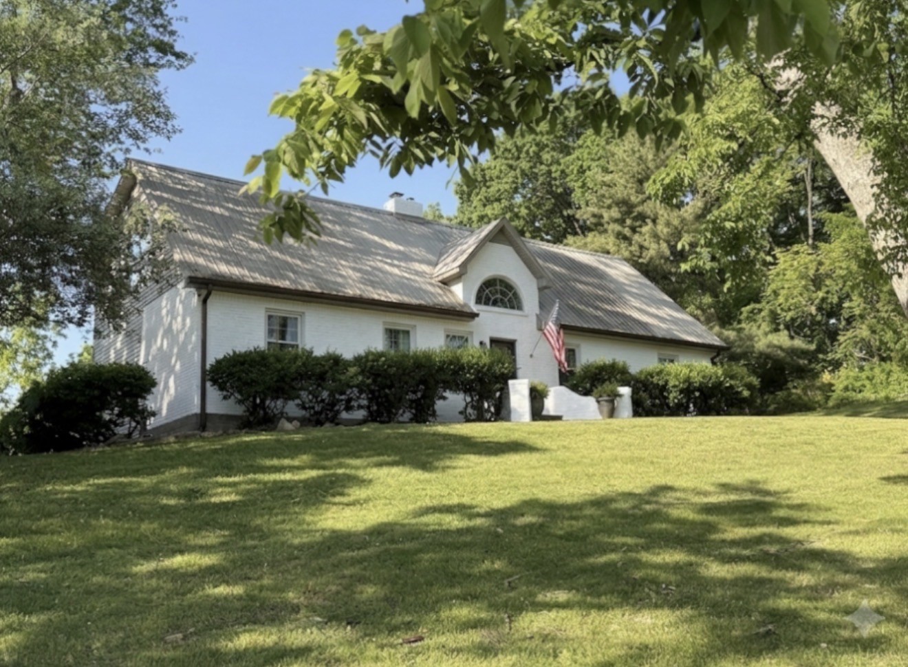 9675 Clovercroft Rd, Nolensville, TN 37135