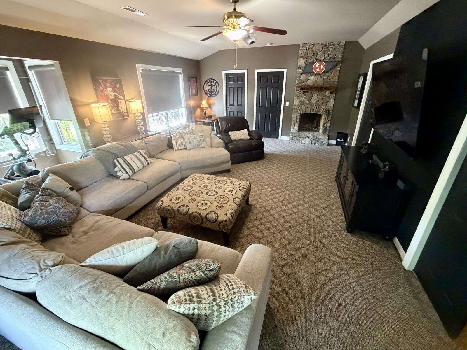 9675 Clovercroft Rd, Nolensville, TN 37135