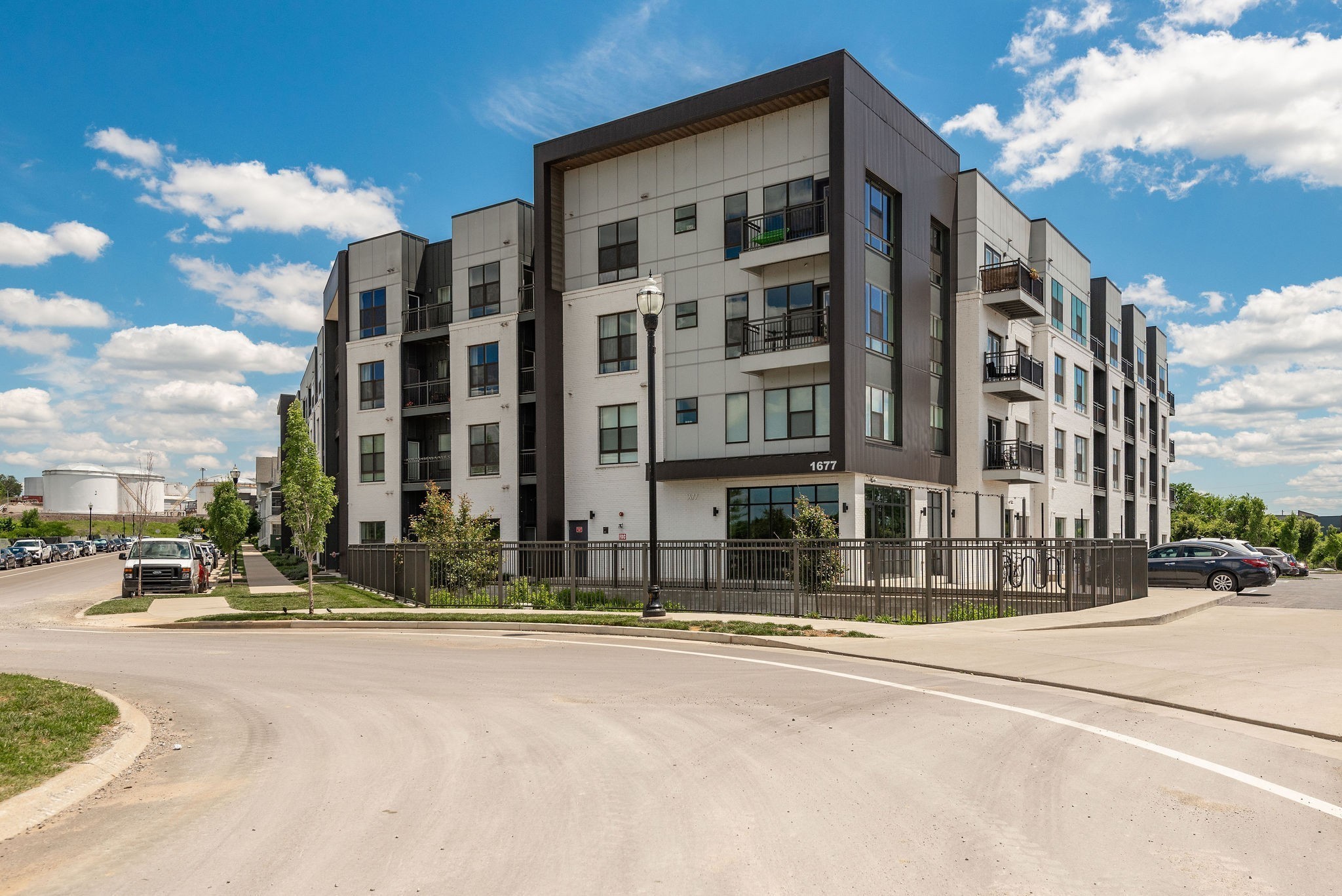1677 54th Ave N #218, Nashville, TN 37209