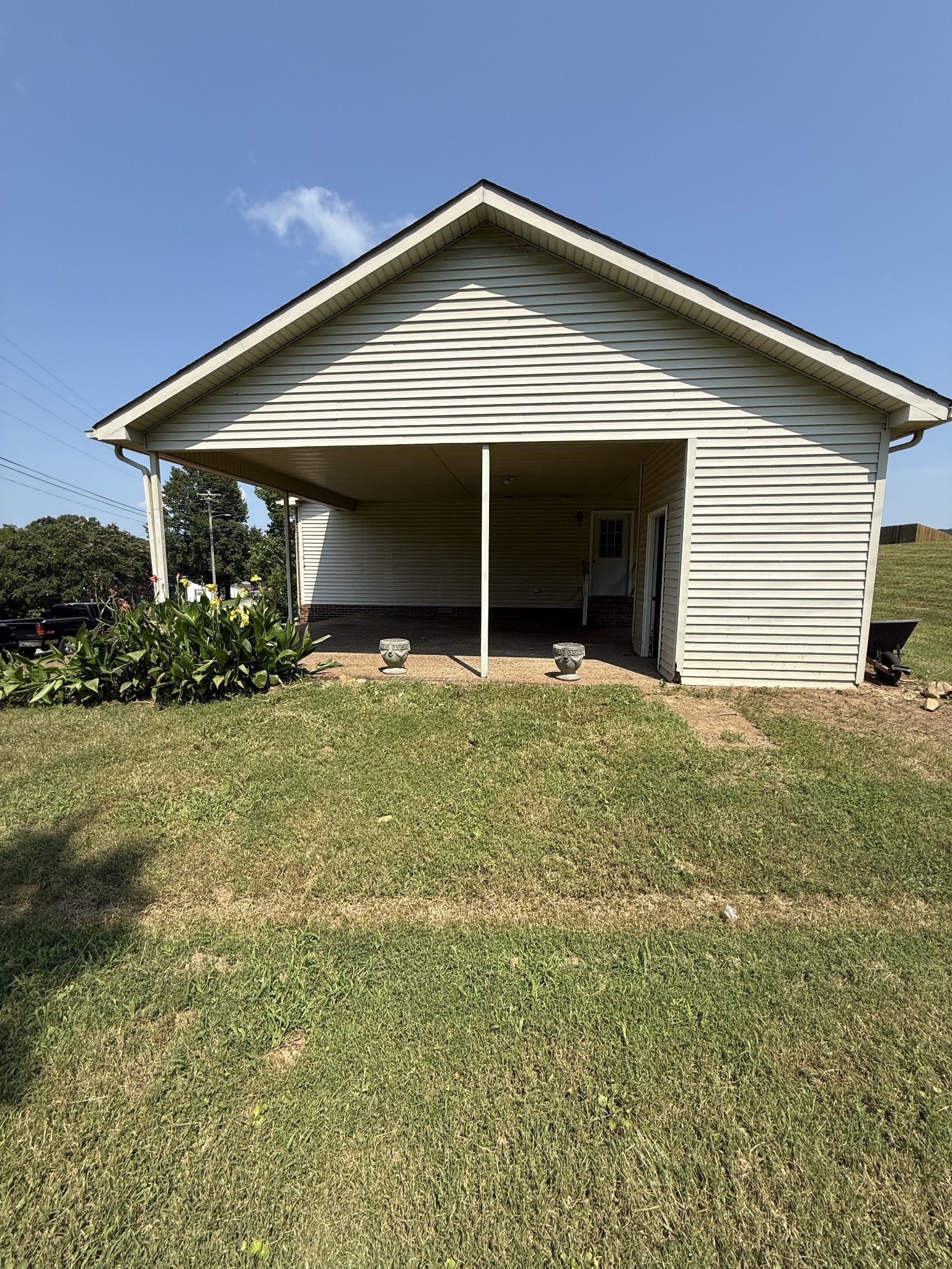 168 Cumberland Cove Dr, Carthage, TN 37030