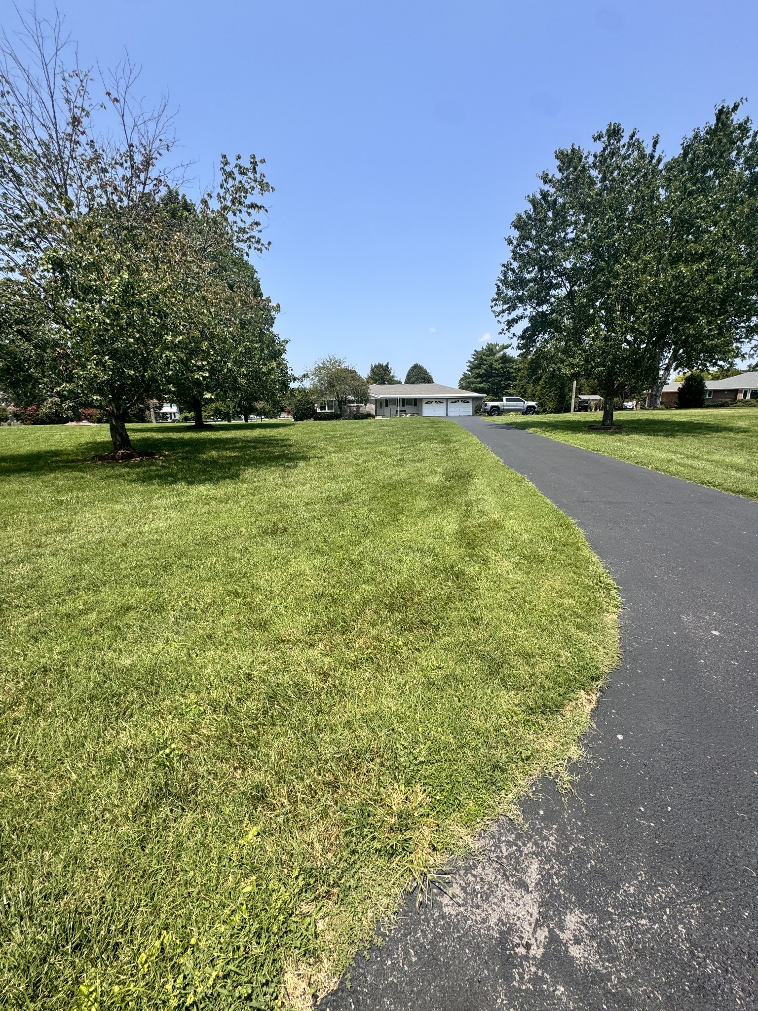 101 Knob Cir, Hendersonville, TN 37075