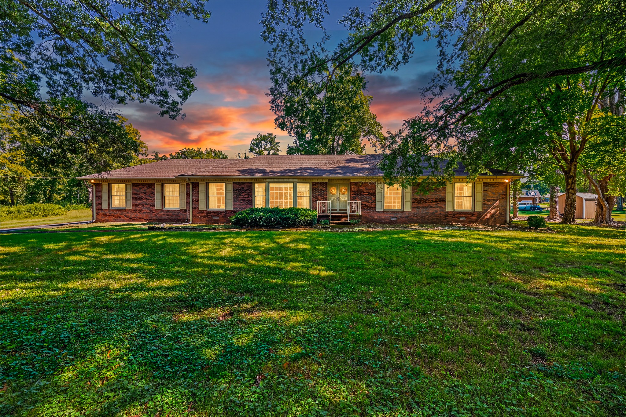 237 Shute Ln, Old Hickory, TN 37138