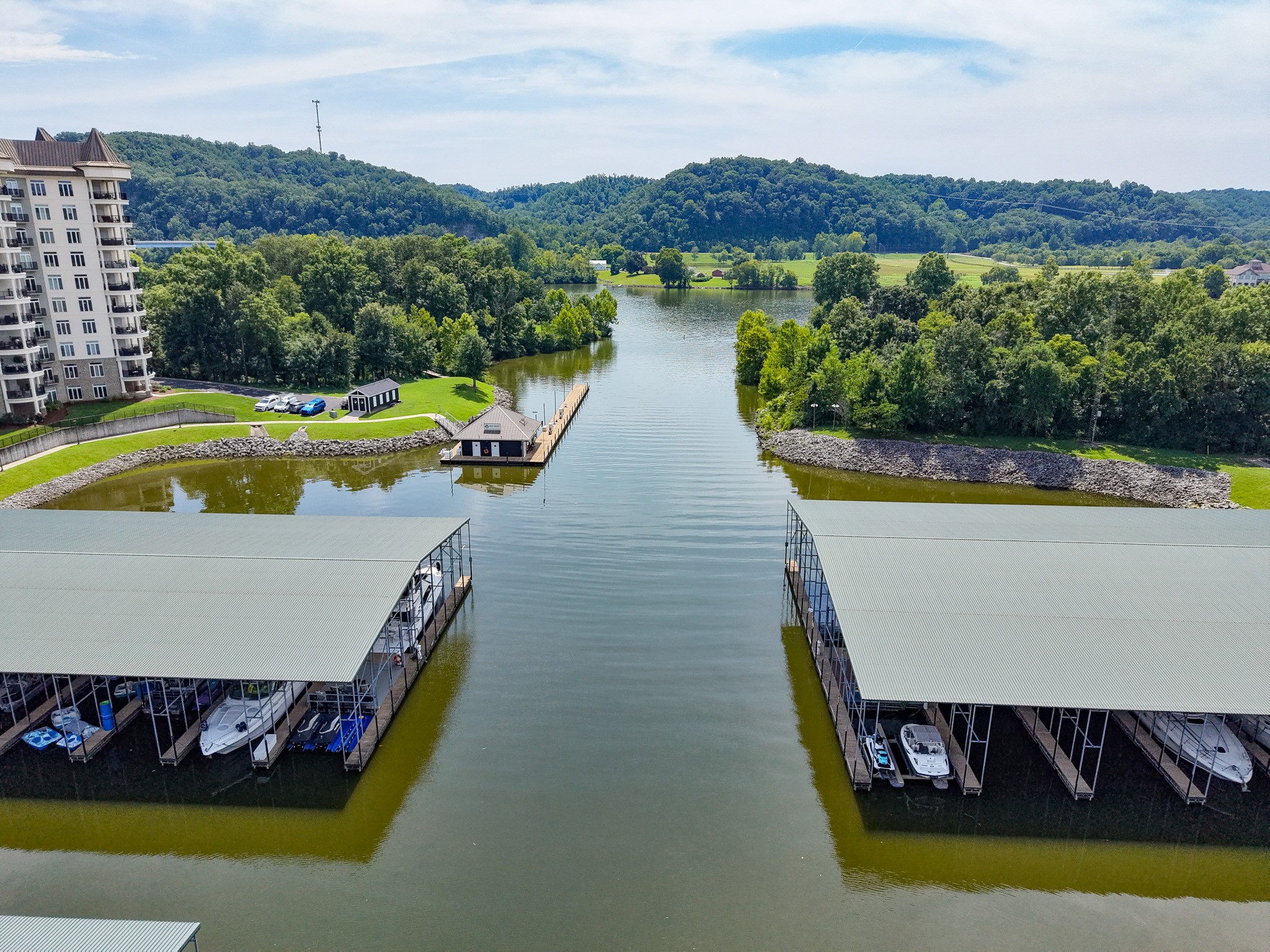 400 Warioto Way #215, Ashland City, TN 37015