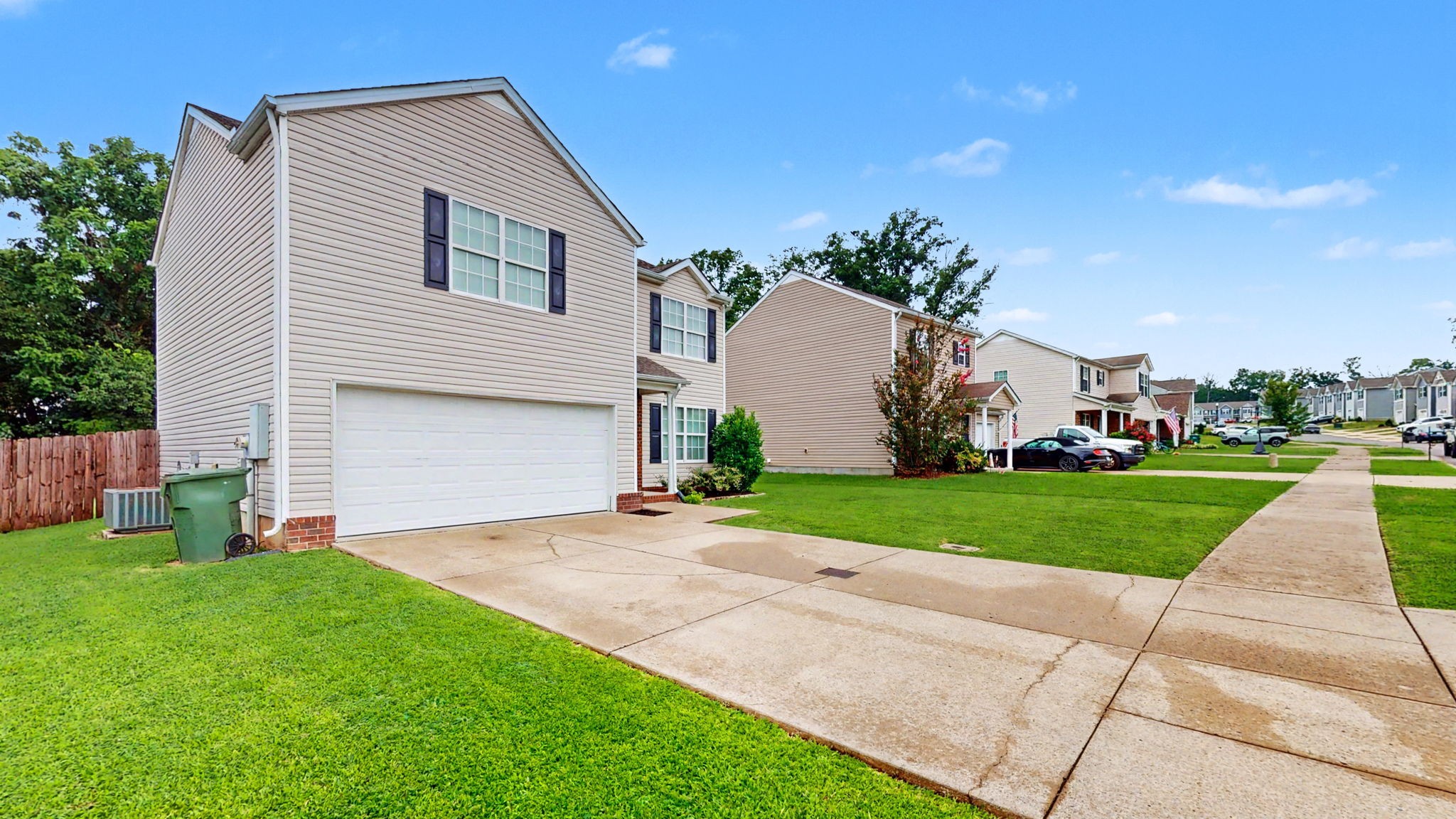 702 Cottoncloud Dr, Lebanon, TN 37090