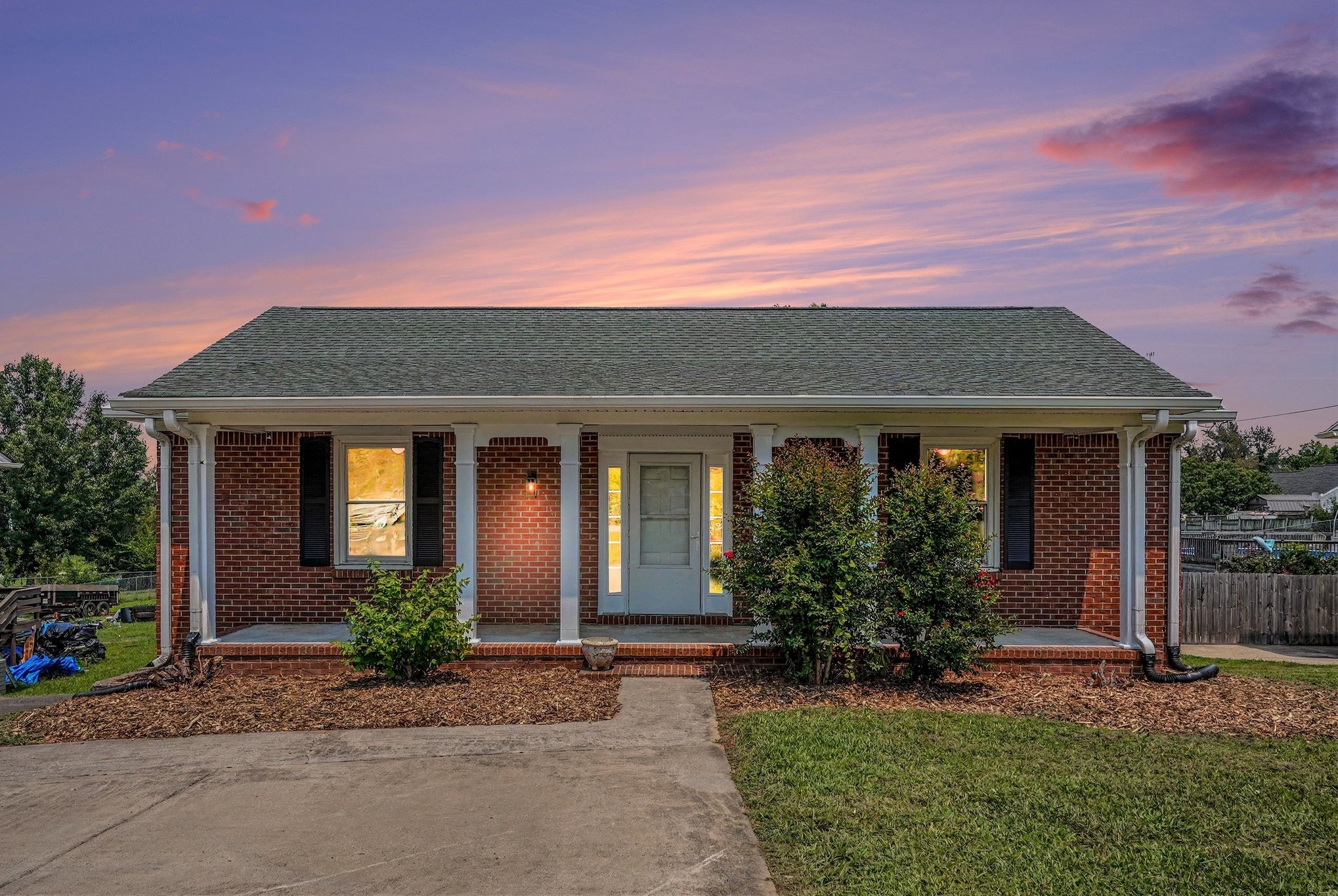 2510 17th Ave E, Springfield, TN 37172