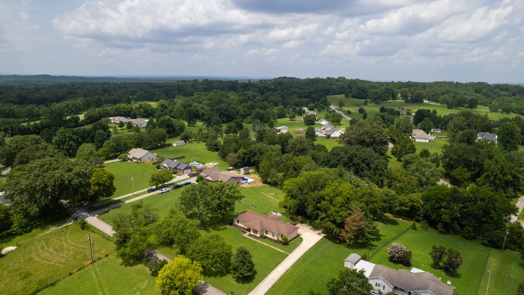 195 Cave Springs Rd, Lebanon, TN 37087