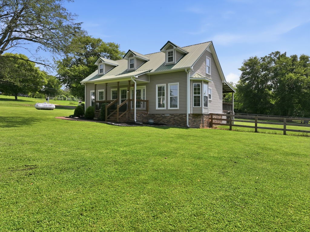 2350 Knob Creek Rd, Columbia, TN 38401