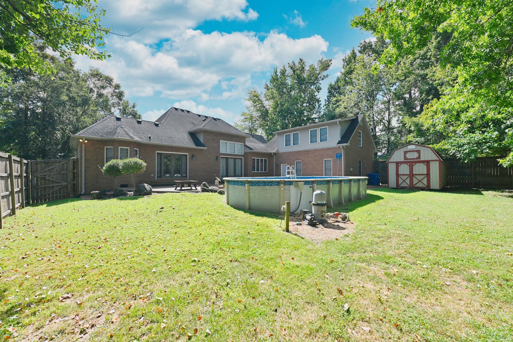 308 Orchard Park Dr, White House, TN 37188