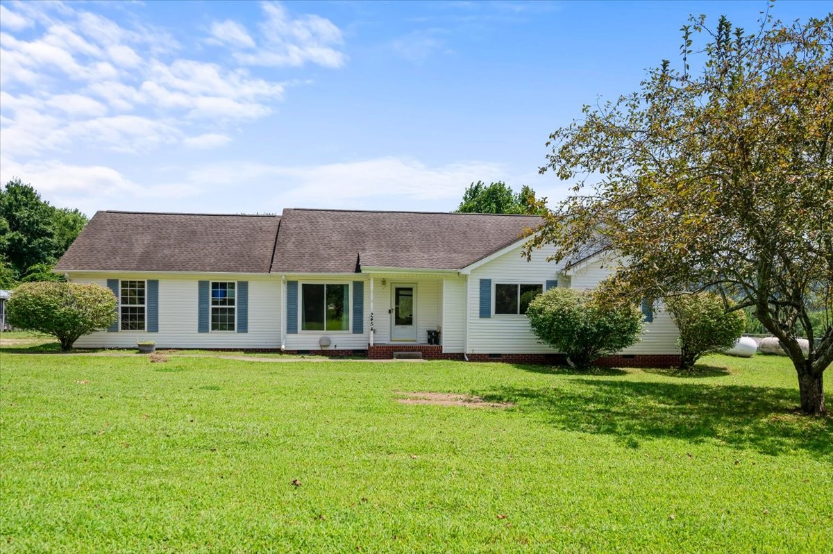 2454 Gene Fitzgerald Rd, Columbia, TN 38401