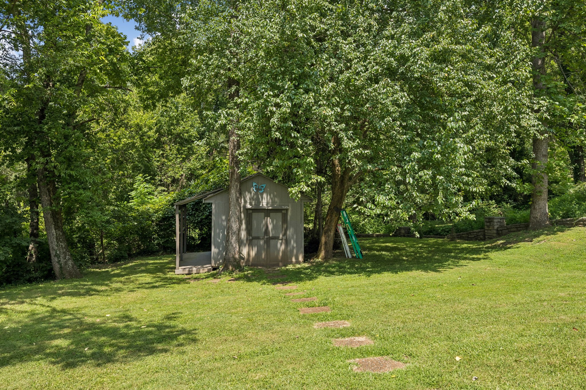 2039 Sunny Side Dr, Brentwood, TN 37027
