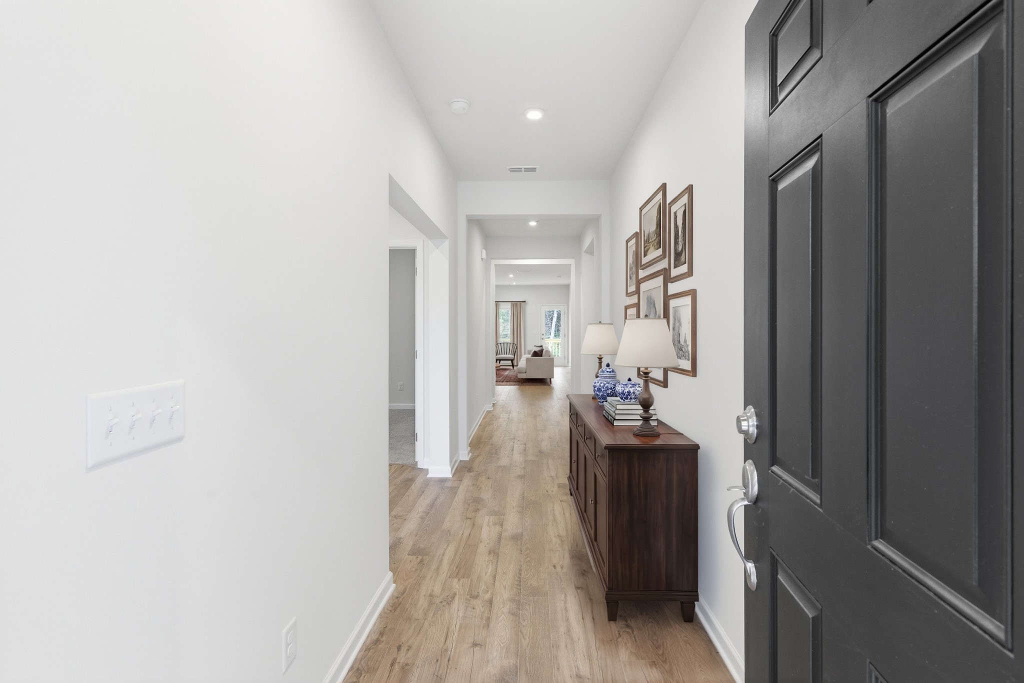 1038 Lionheart Dr, Hermitage, TN 37076
