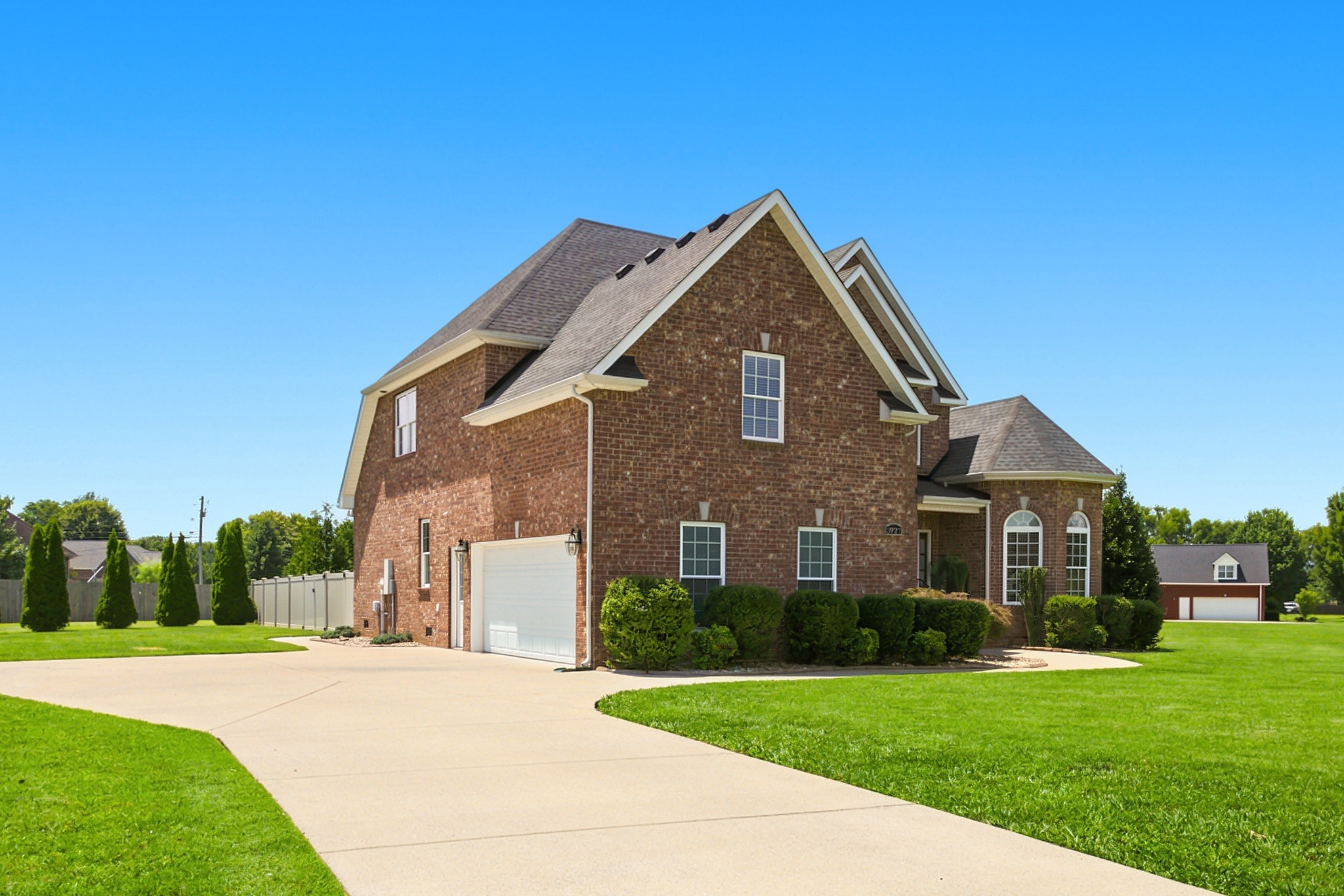 3927 Rowland Rd, Murfreesboro, TN 37128