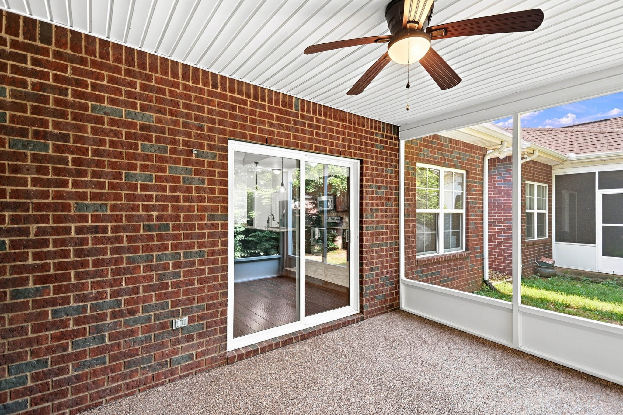 508 Indian Ridge Cir, White House, TN 37188