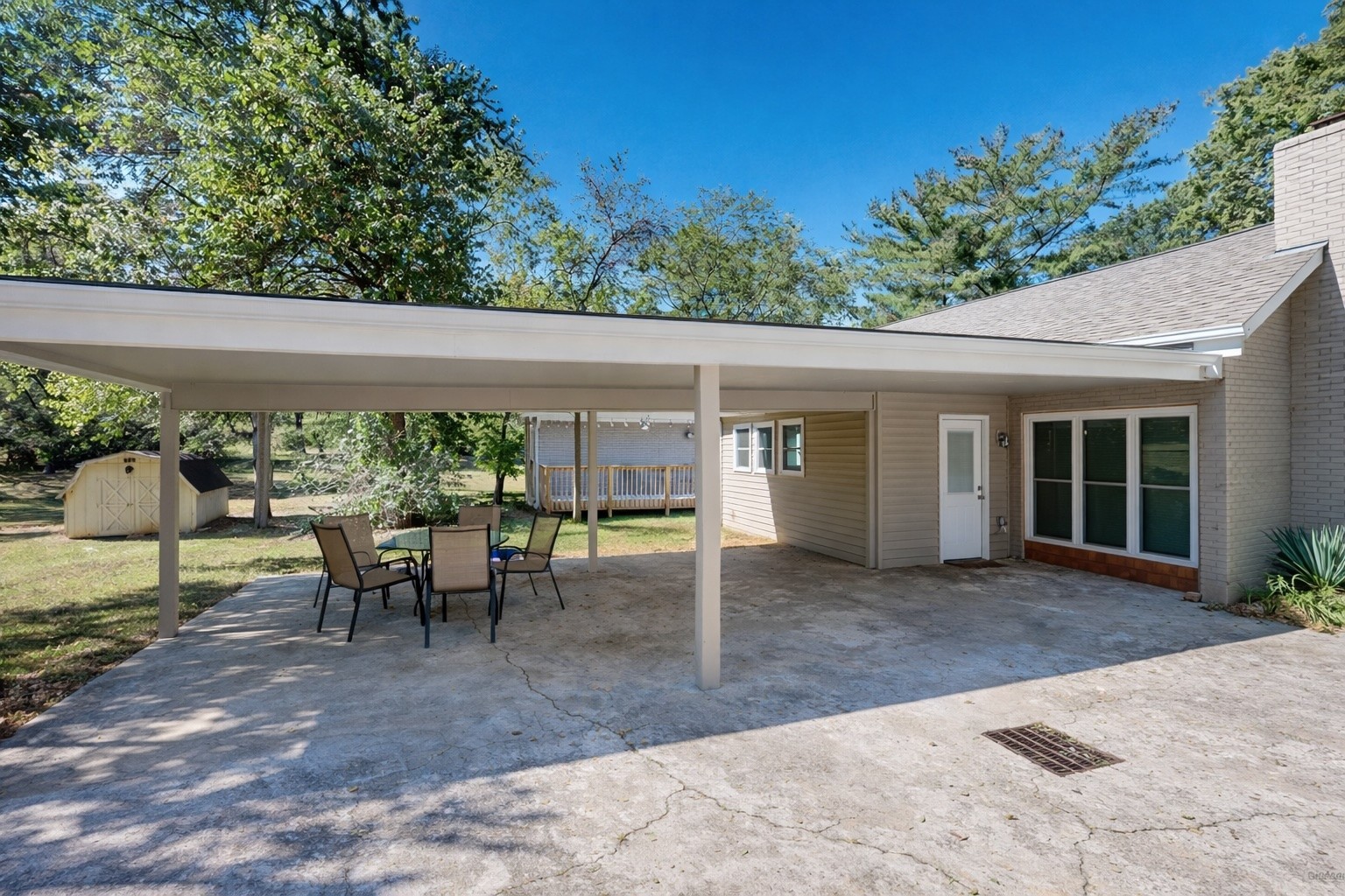 6705 Fleetwood Dr, Nashville, TN 37205