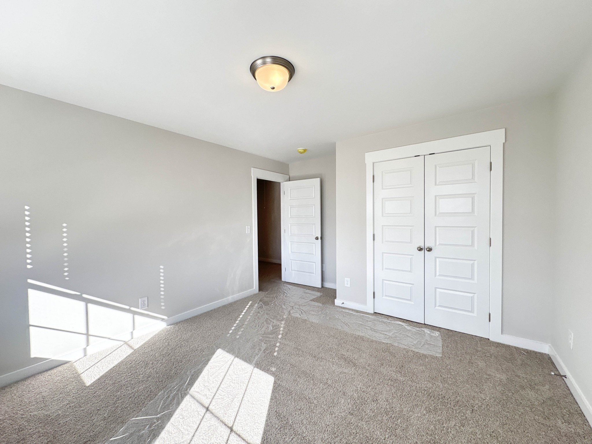 225 Glencrest Dr, Hendersonville, TN 37075