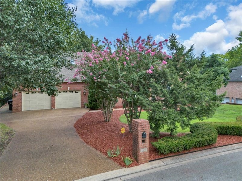 1523 Kensington Dr, Murfreesboro, TN 37130