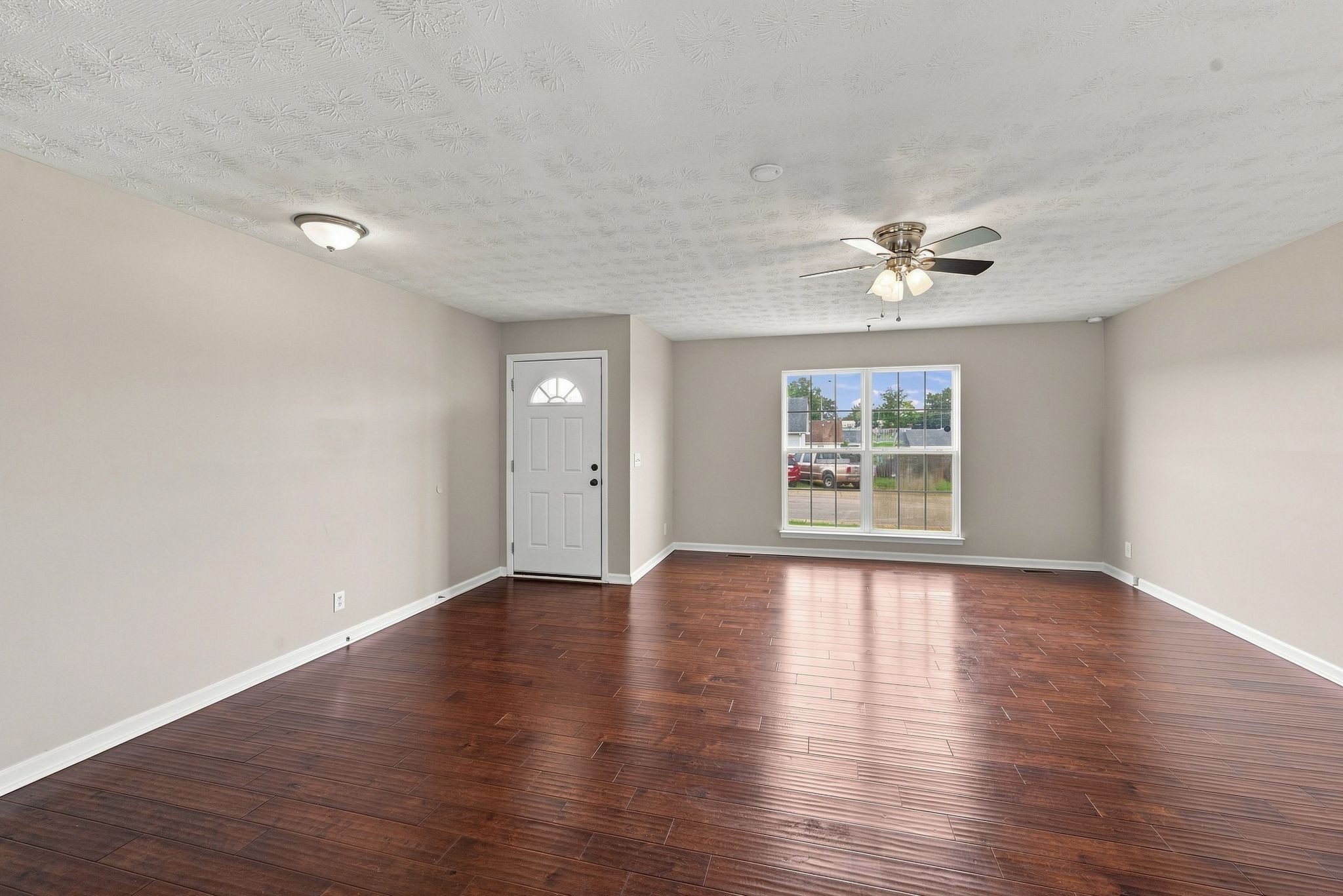 303 Bandera Ln, Springfield, TN 37172