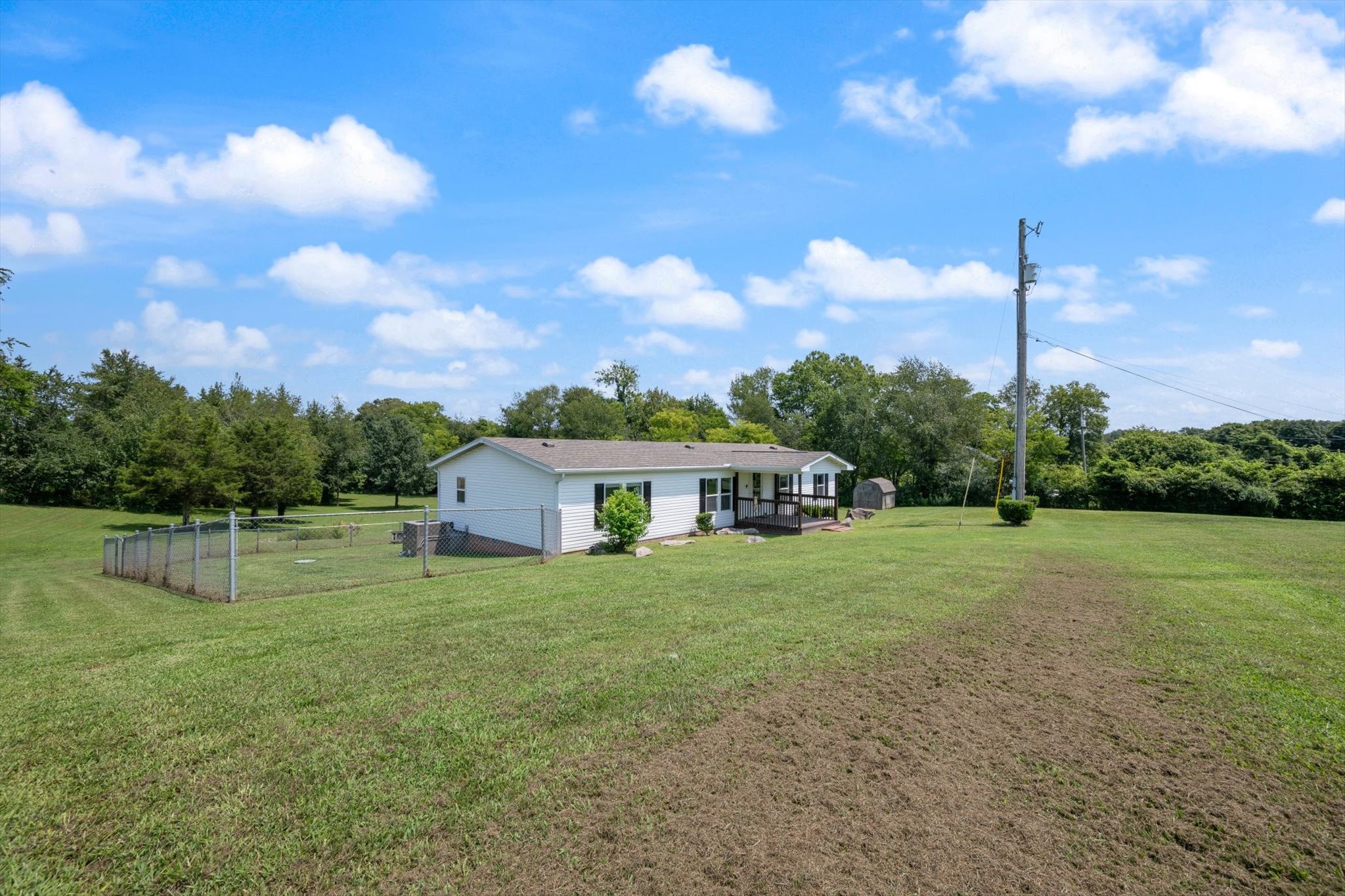 236 Woodruff Rd, Adams, TN 37010