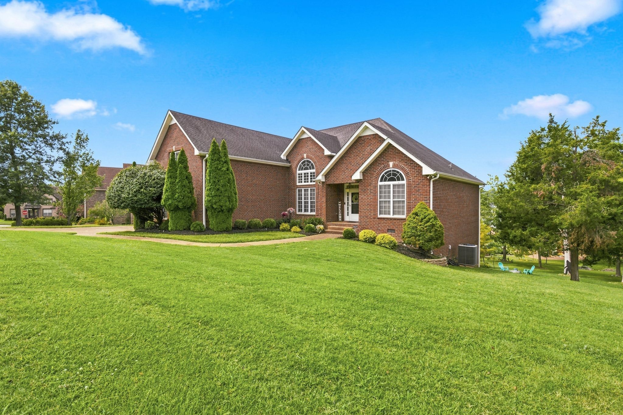 130 Cedar Ridge Ln, Hendersonville, TN 37075