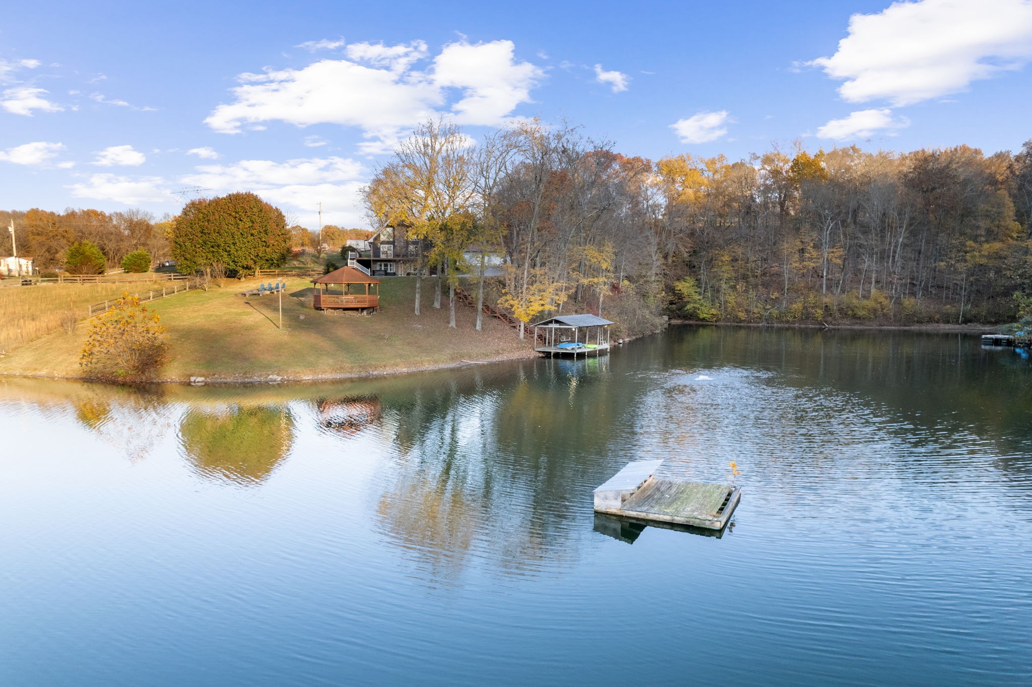 3721 S Hyde Rd, Springfield, TN 37172