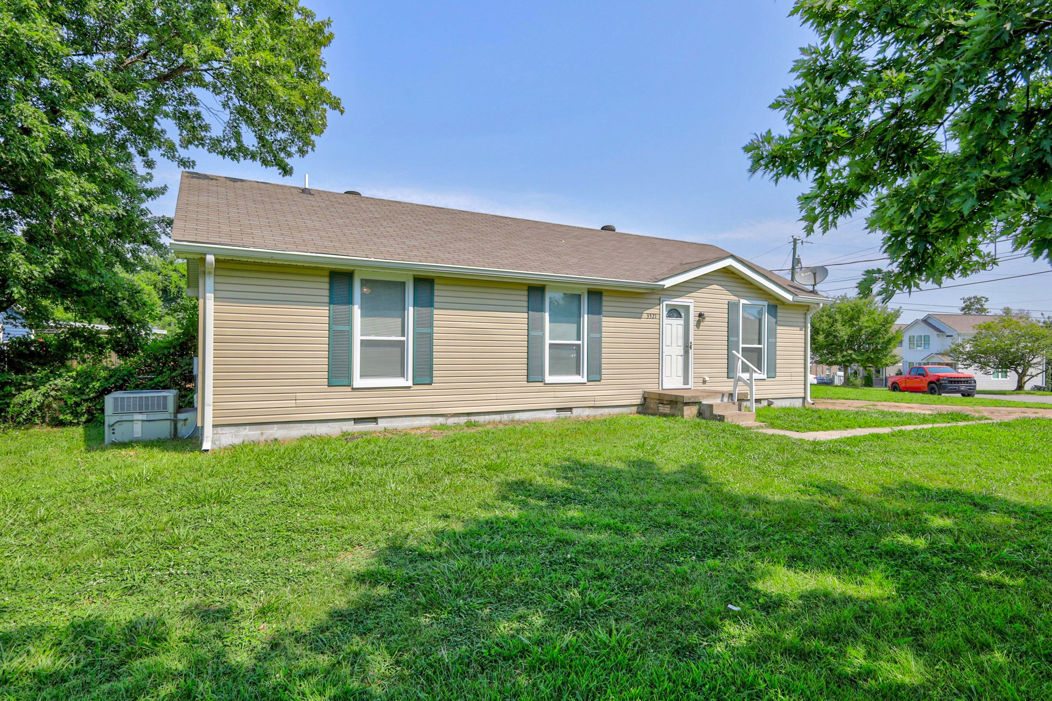 3521 Albee Dr, Hermitage, TN 37076