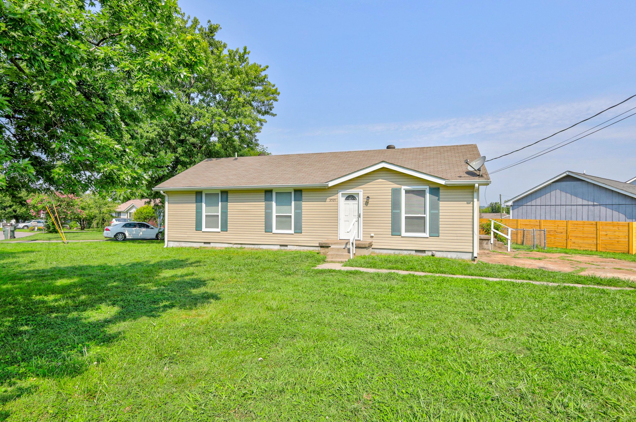 3521 Albee Dr, Hermitage, TN 37076