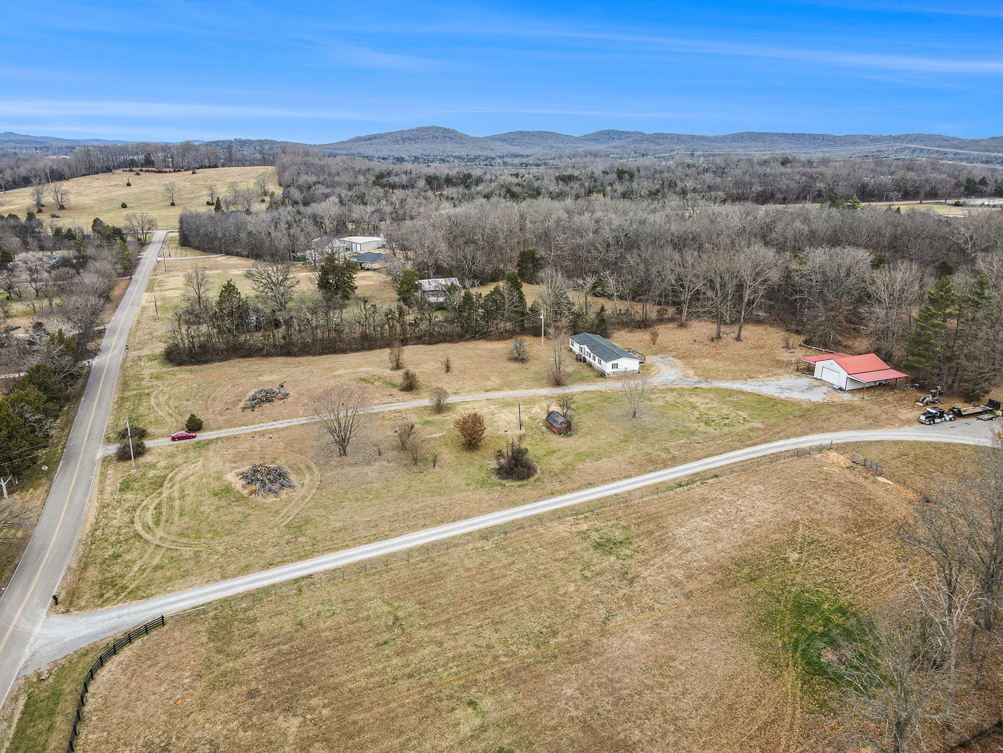4032 Hill Rd, Rockvale, TN 37153