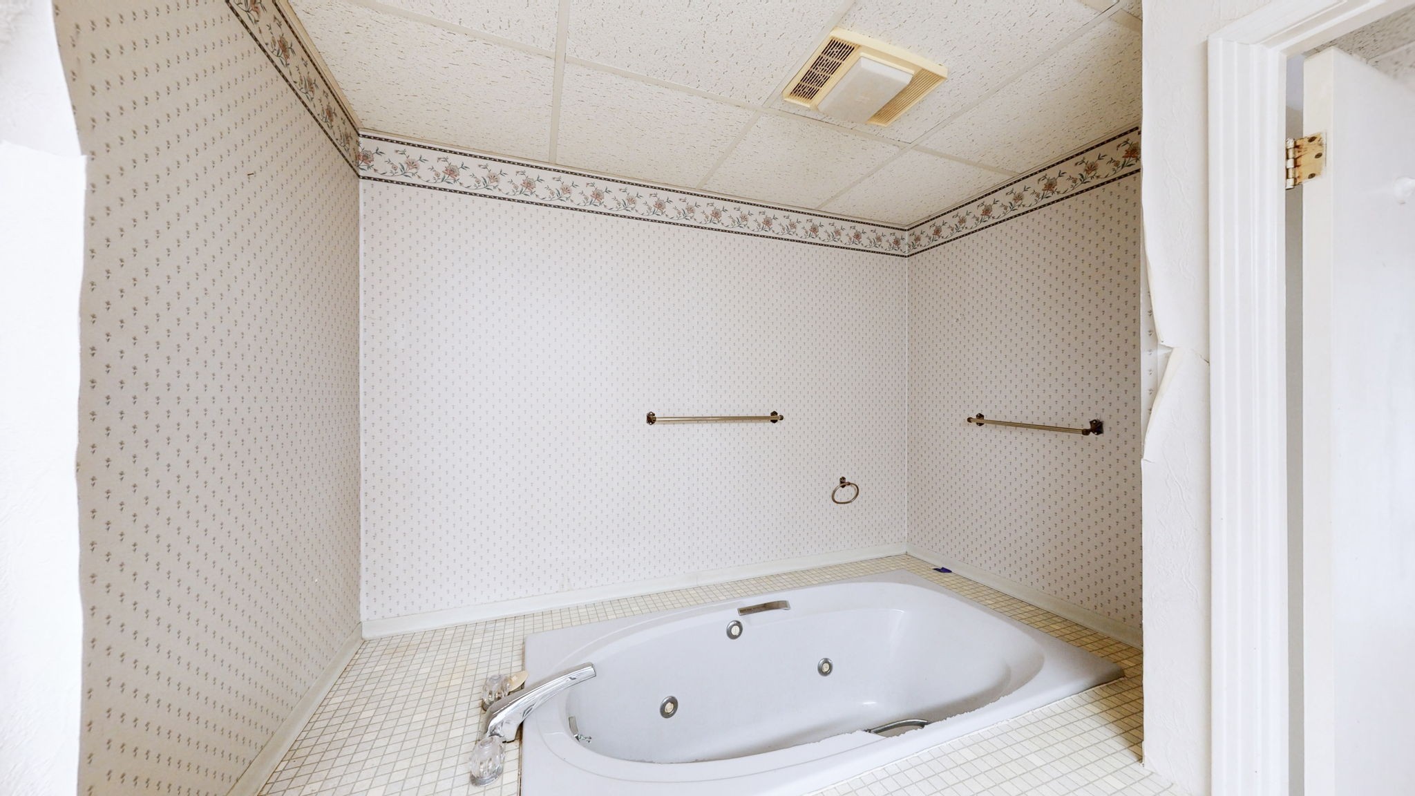 128 Jefferson Ave W, Carthage, TN 37030