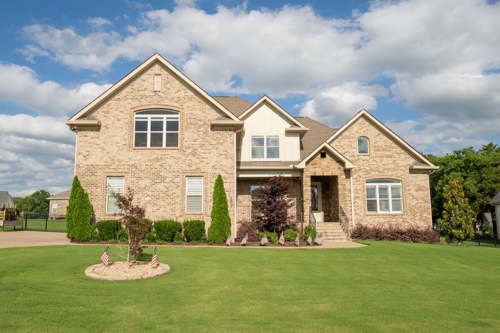 302 Kelsey Grace Pl, Mount Juliet, TN 37122