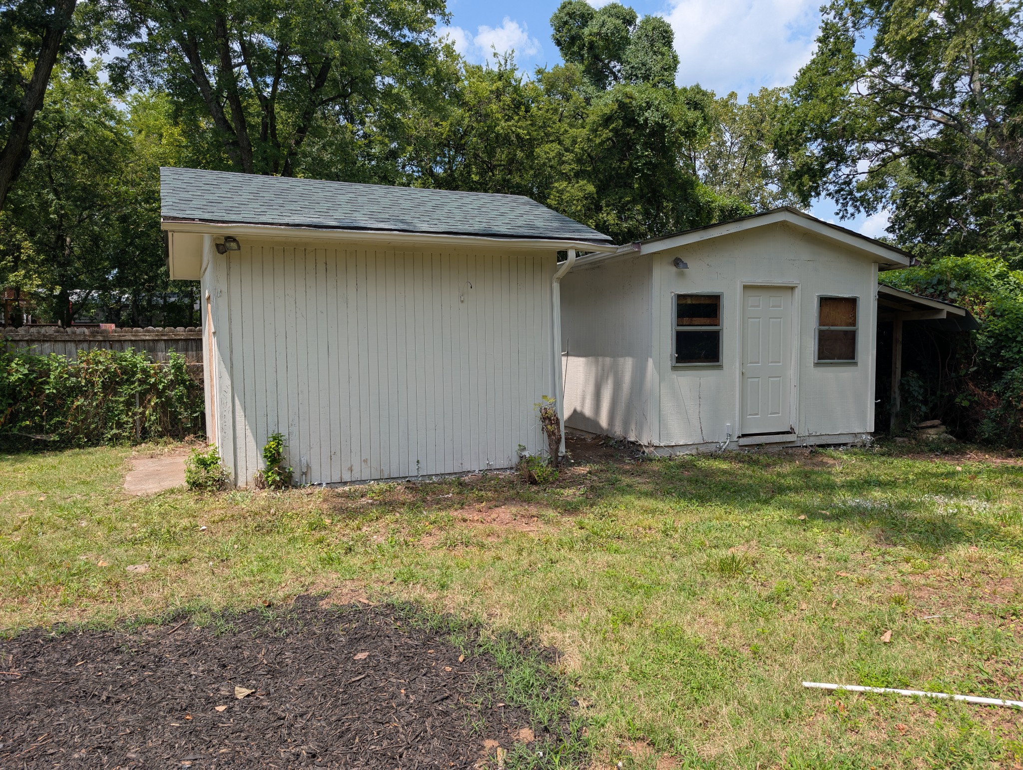 5032 Bonnameade Dr, Hermitage, TN 37076