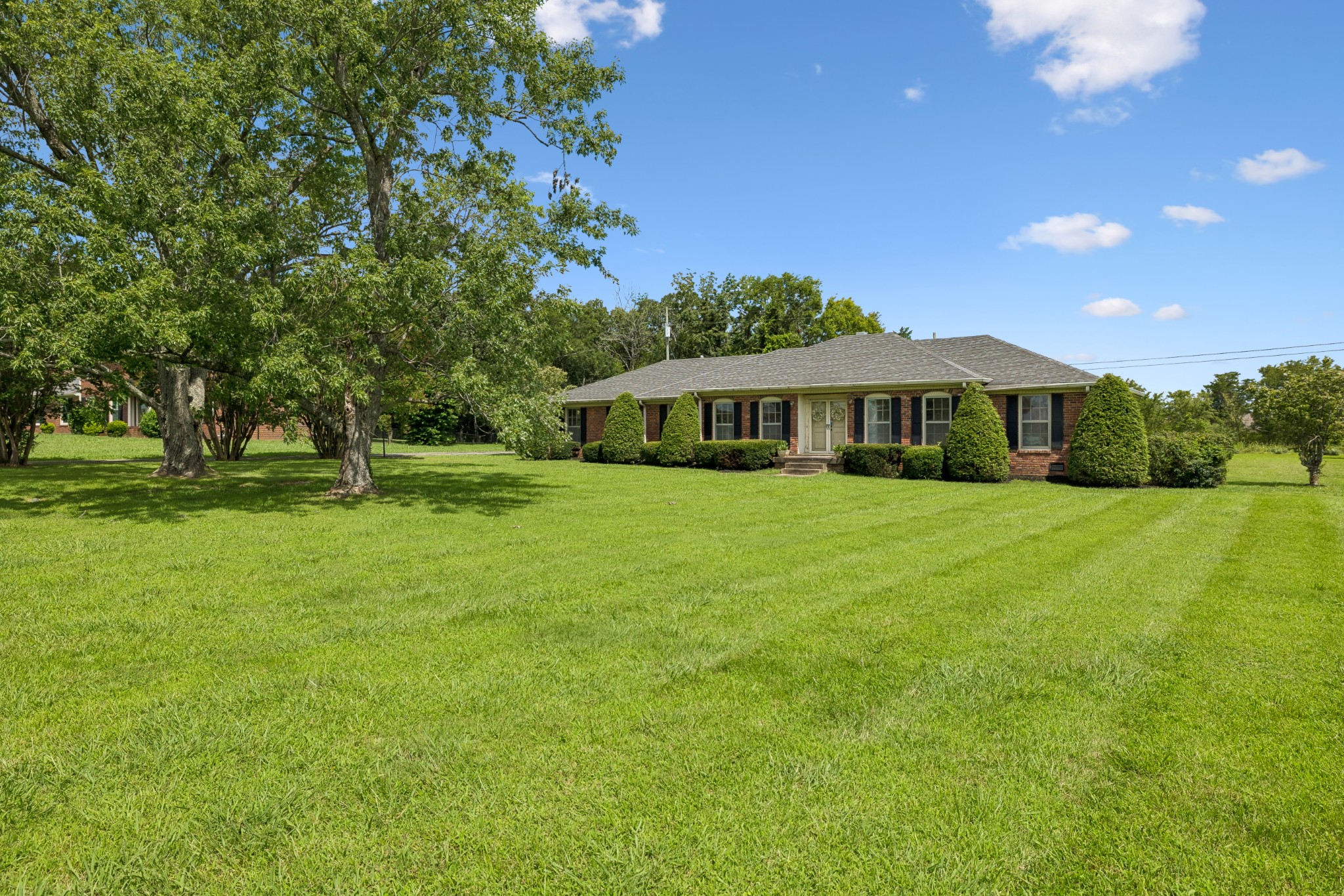 1865 Hickory Ridge Rd, Lebanon, TN 37087