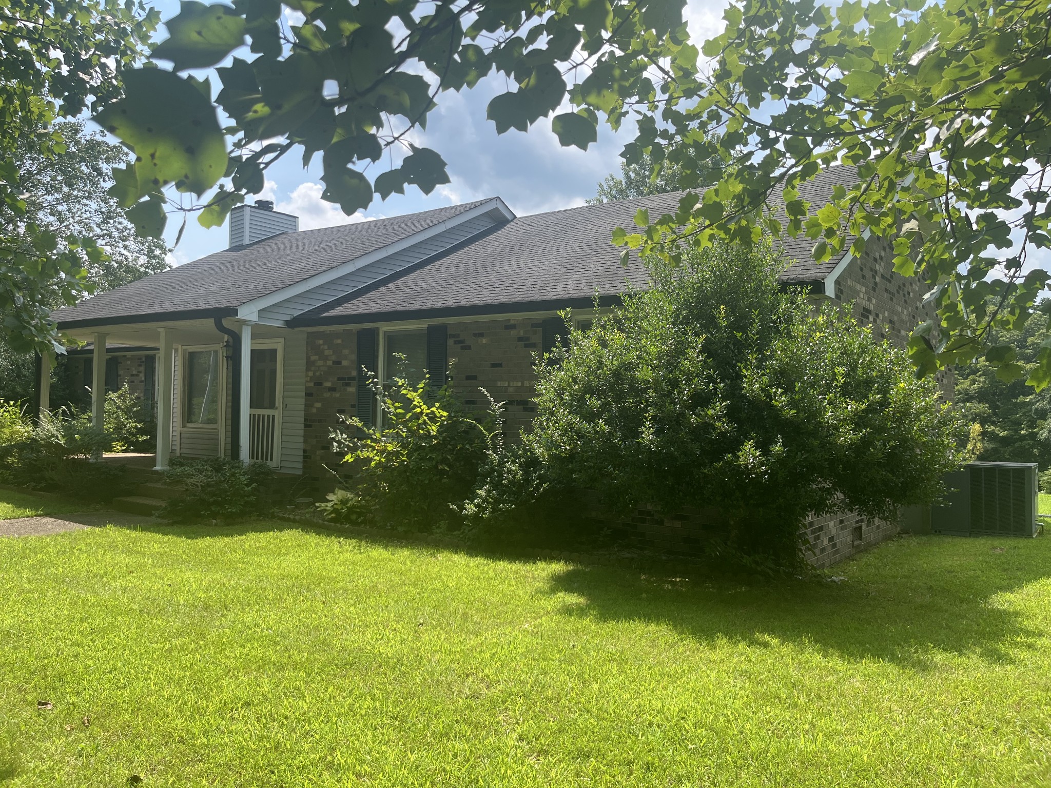 117 Keri Dr, Pleasant View, TN 37146