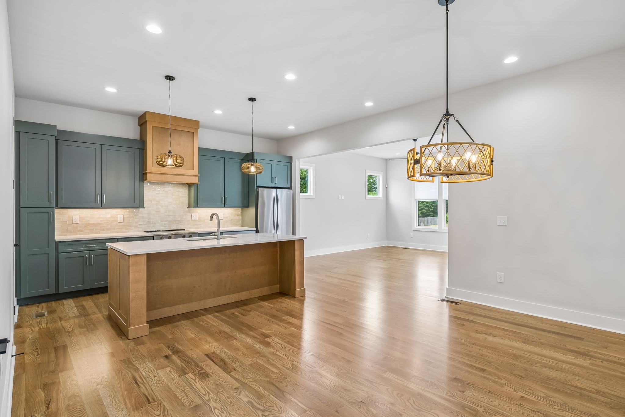 1726 Knowles St, Nashville, TN 37208