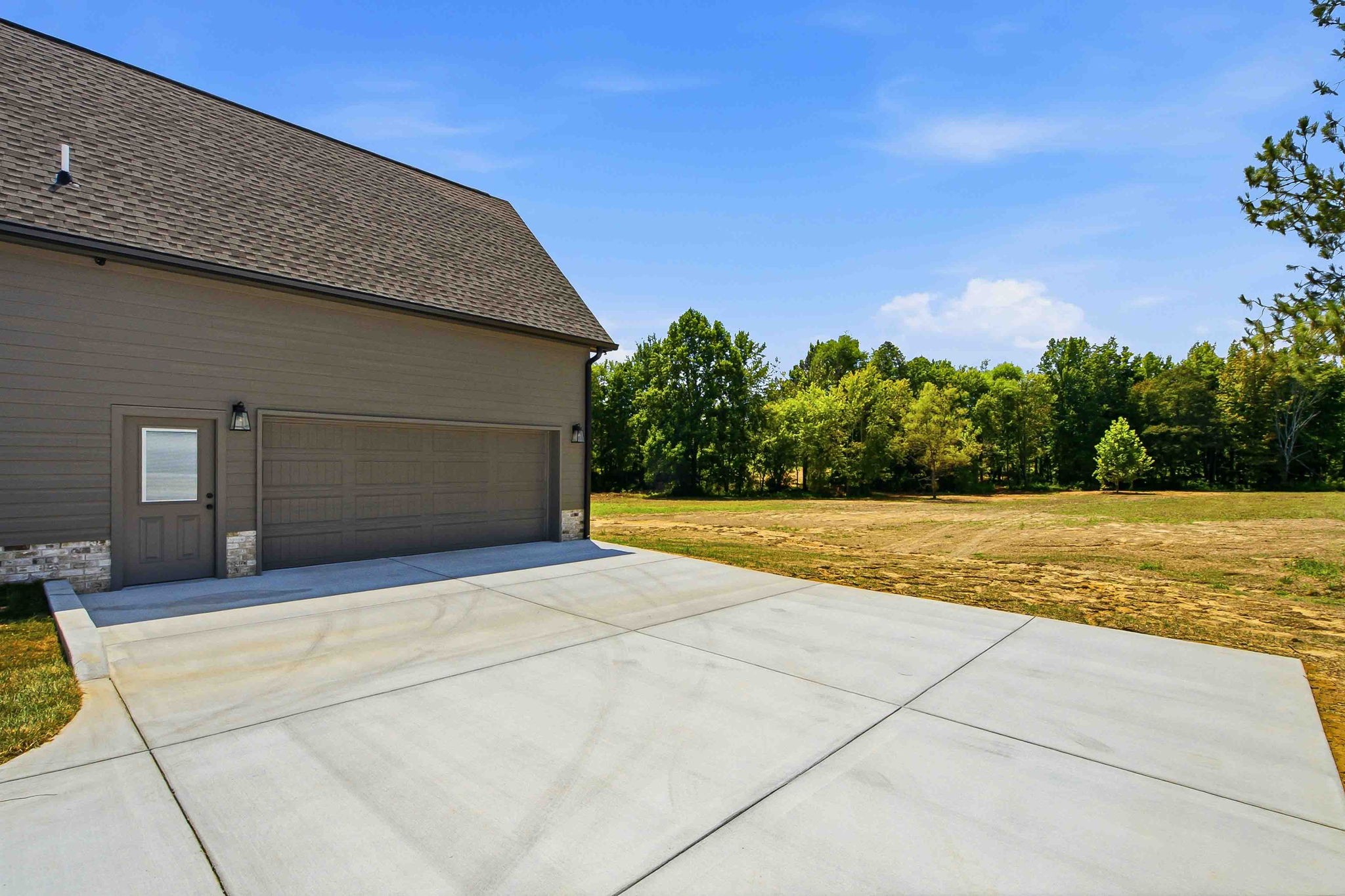 4564 Washington Rd, Greenbrier, TN 37073