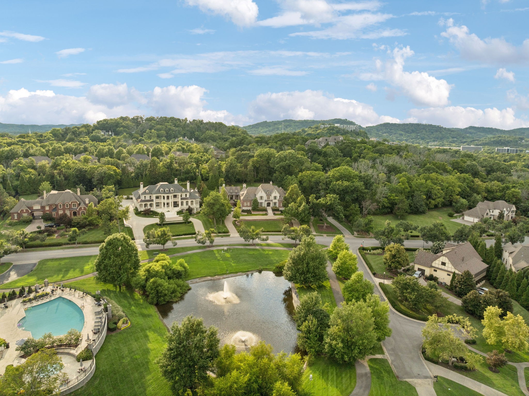 283 Jones Pkwy, Brentwood, TN 37027