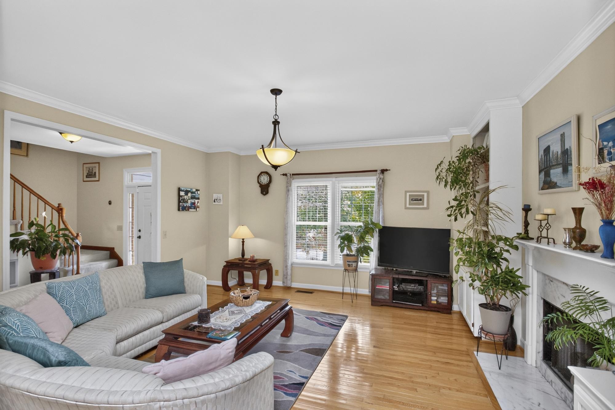 1544 Eller Dr, Nashville, TN 37221