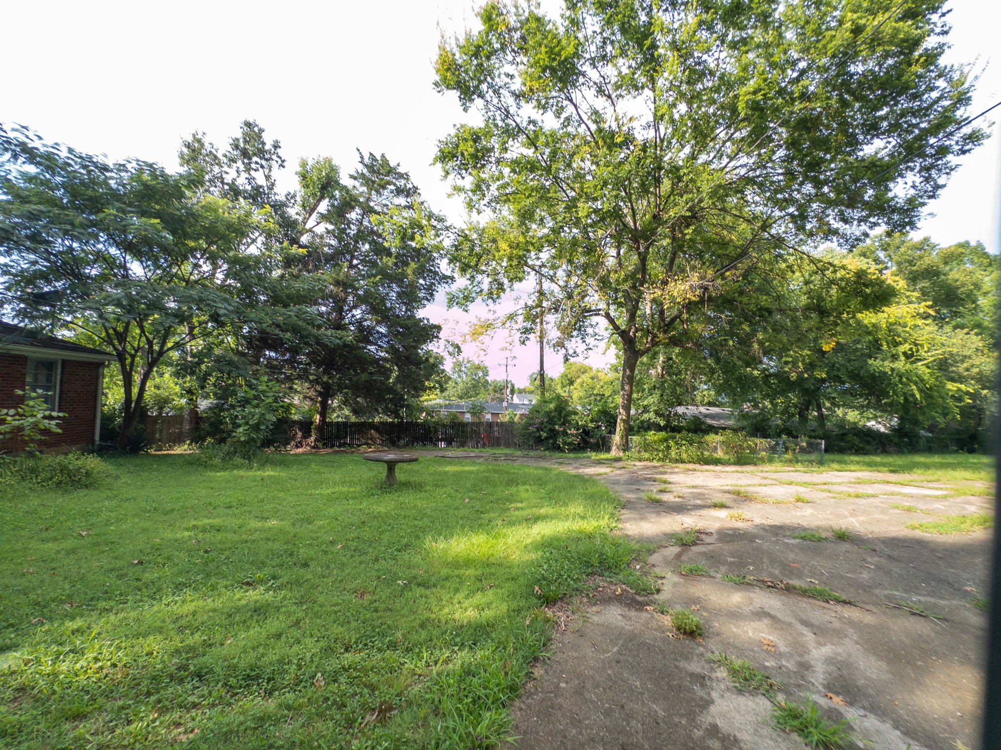 141 Hillcrest Dr, Madison, TN 37115