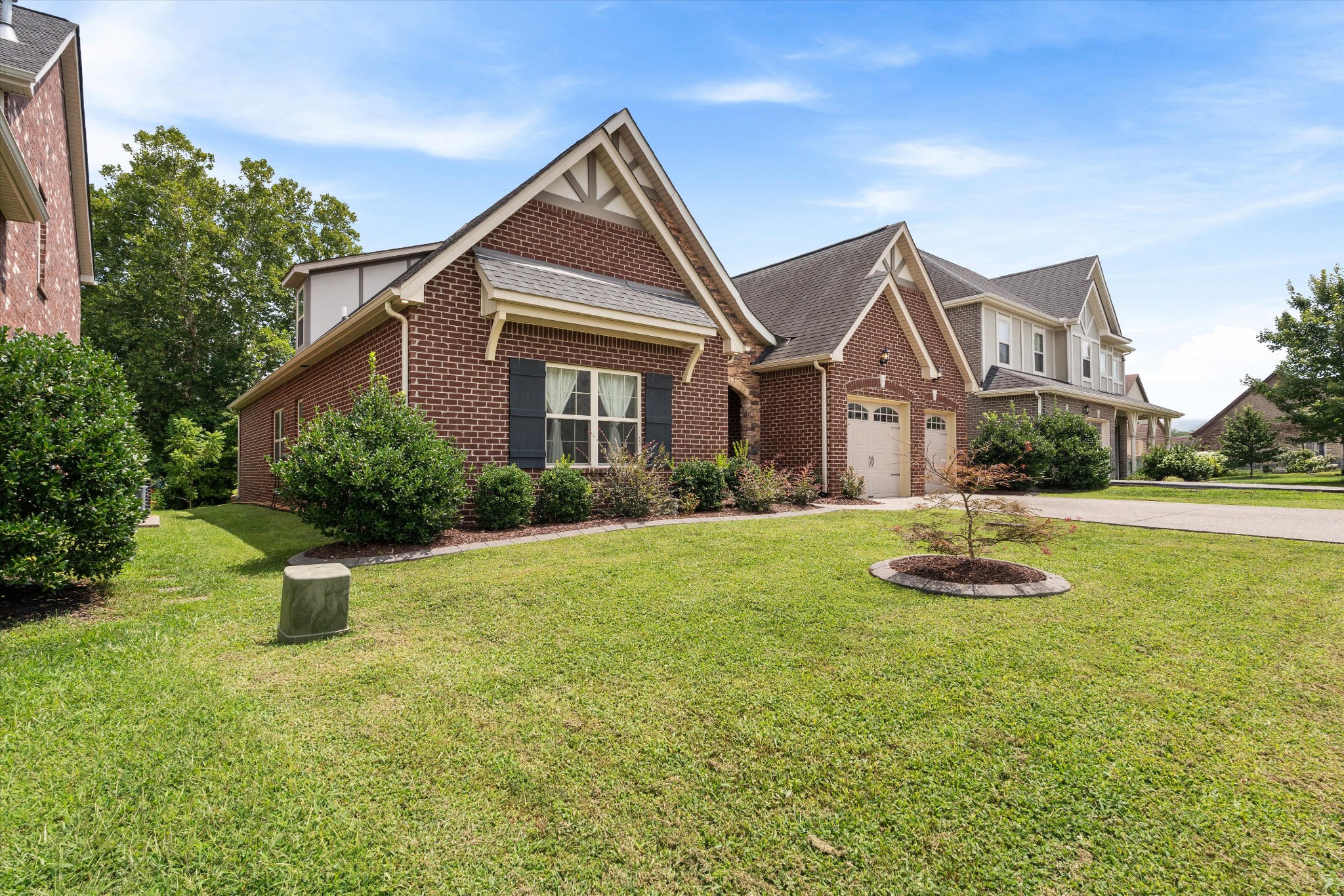 108 Gulfstream Dr, Gallatin, TN 37066