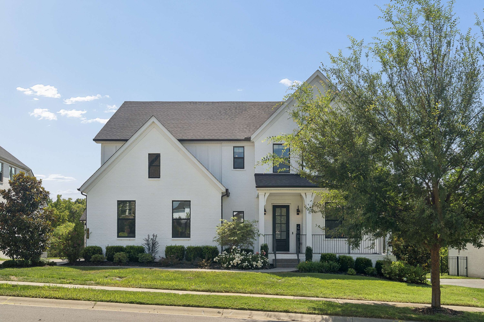 2049 Belsford Dr, Nolensville, TN 37135