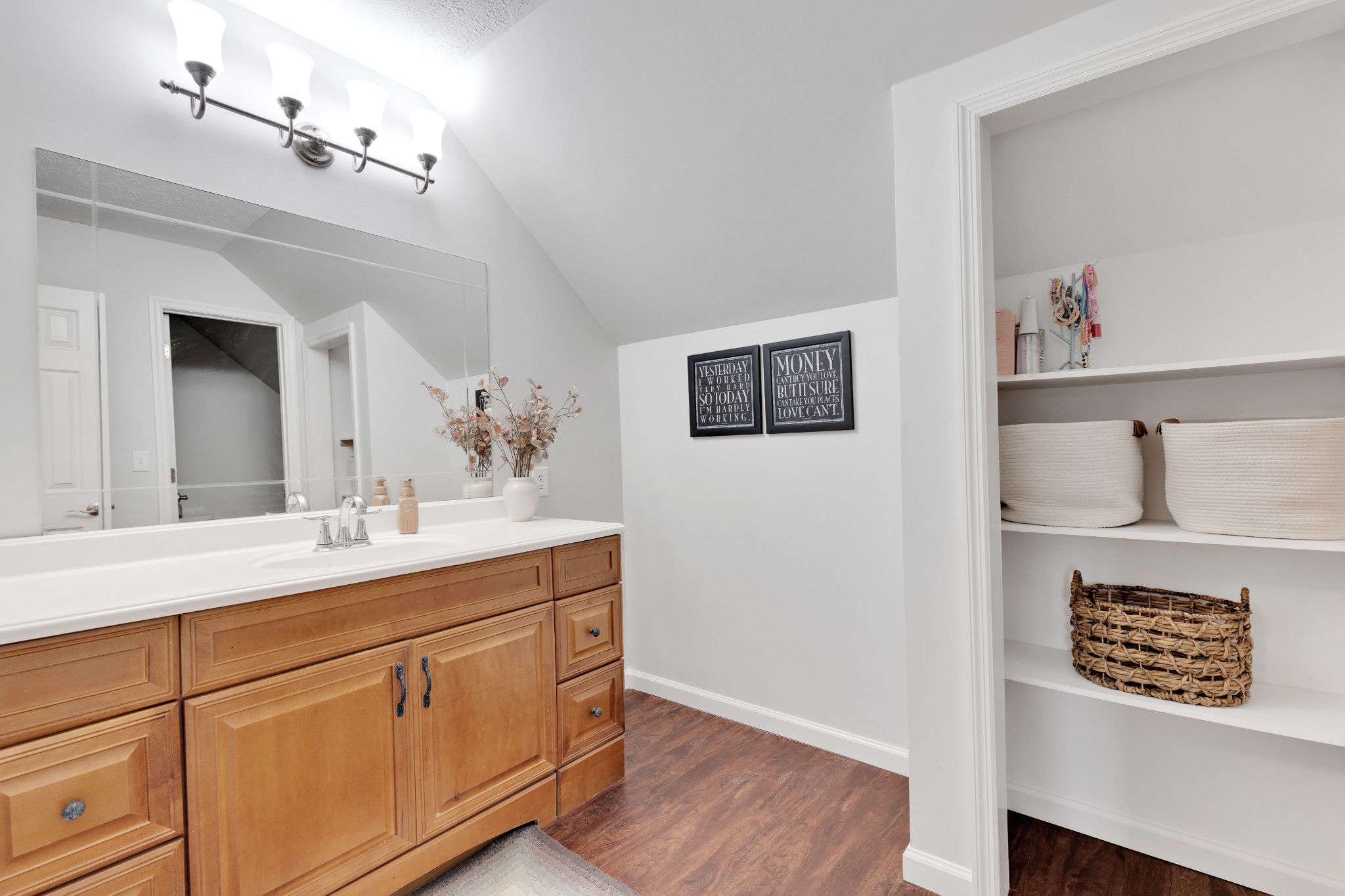 4267 Mount Zion Rd, Springfield, TN 37172